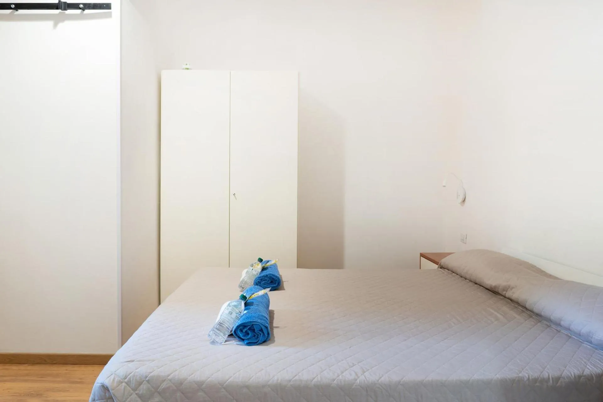 Bed in LA FENICE A.C.