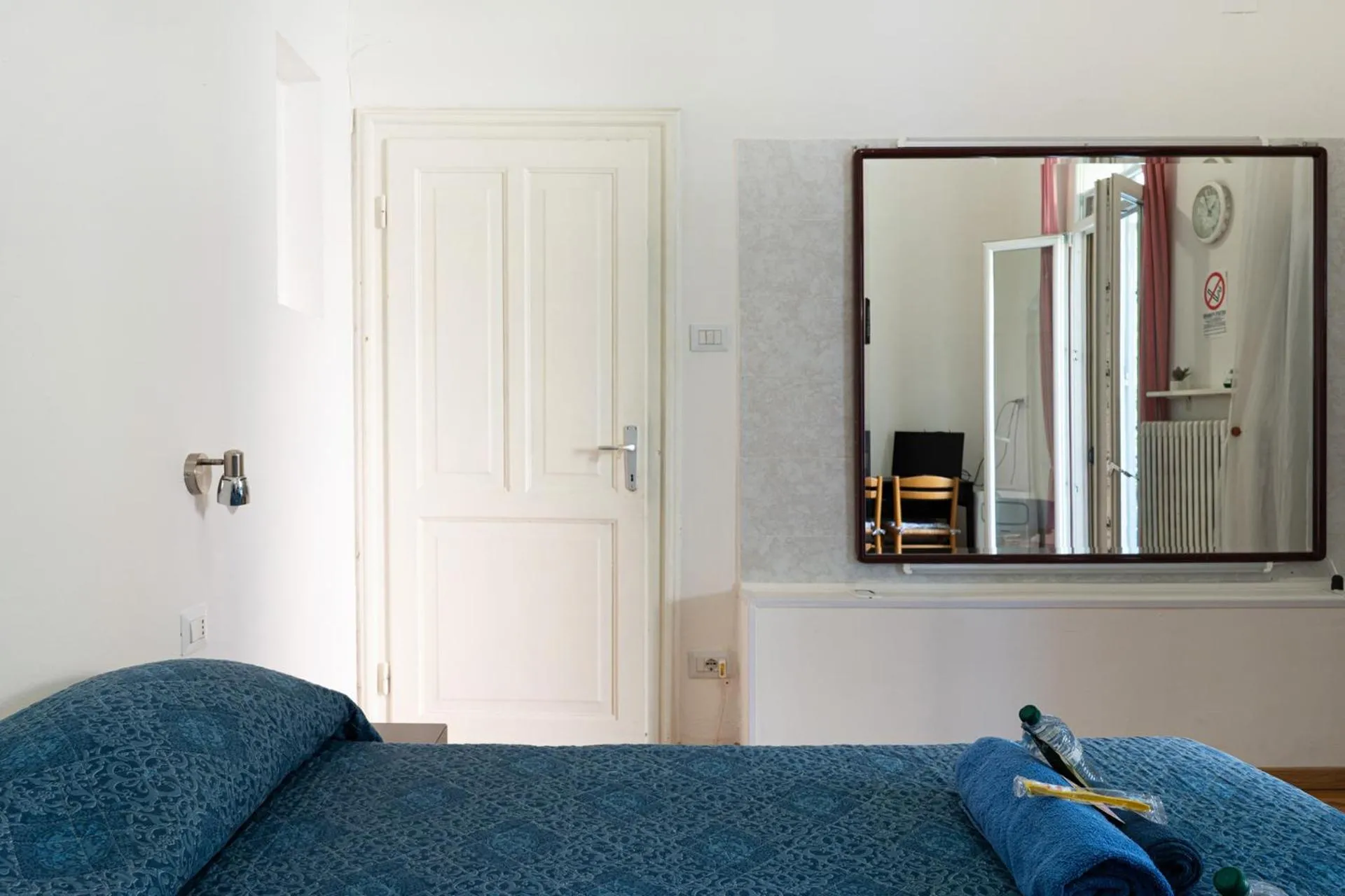Bed in LA FENICE A.C.
