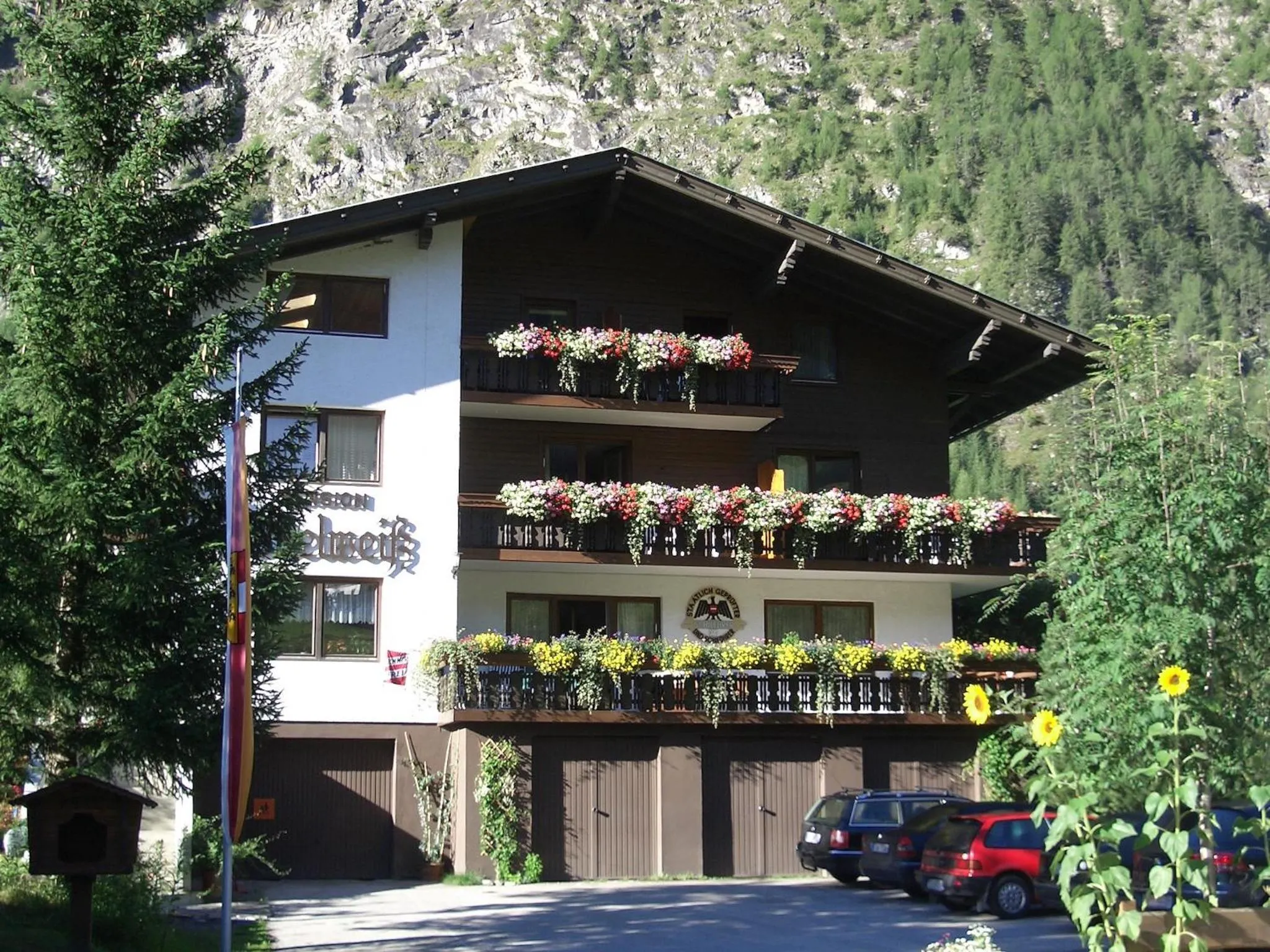 Pension und Apartment Edelweiß