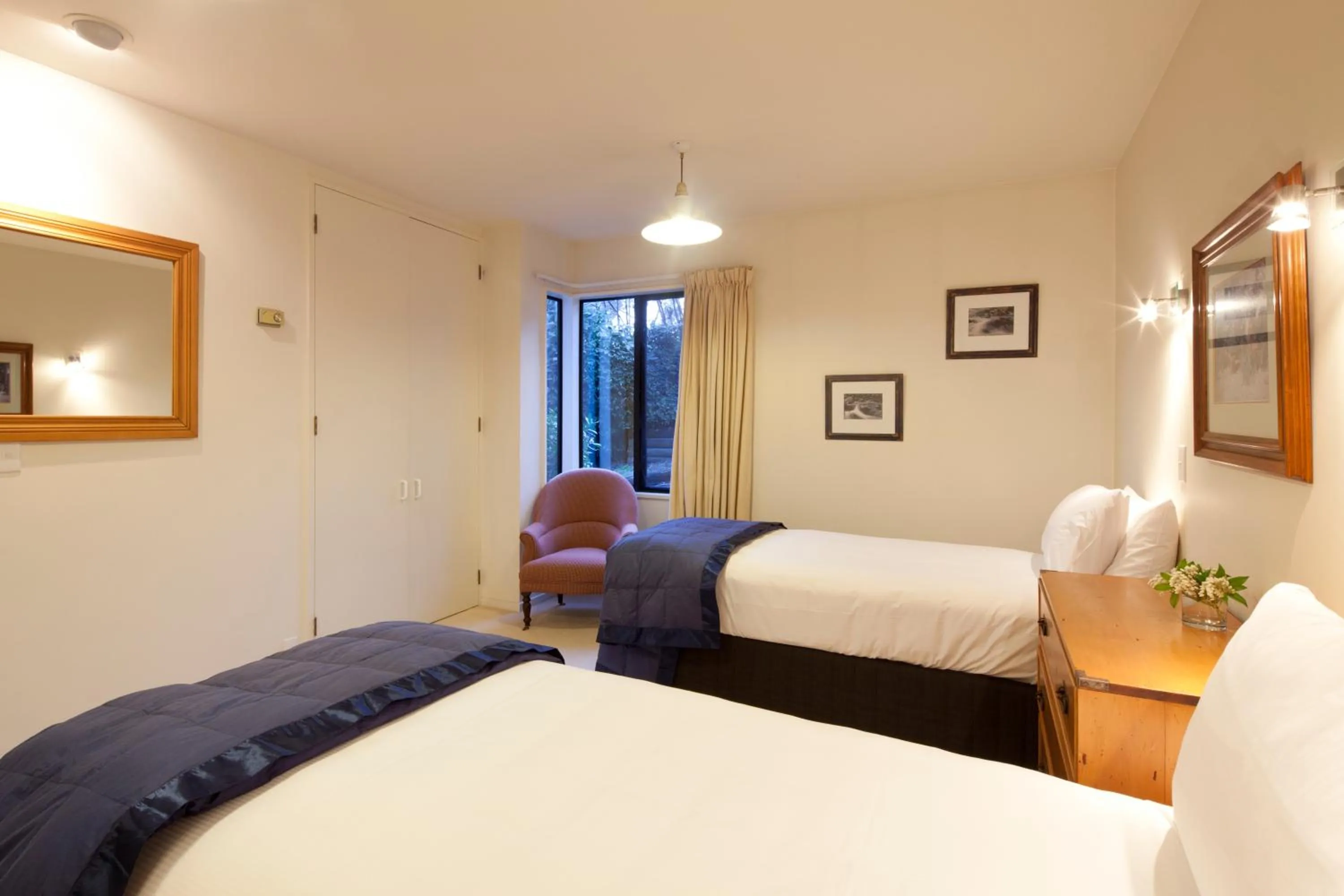 Bed in Spinnaker Bay Apartments