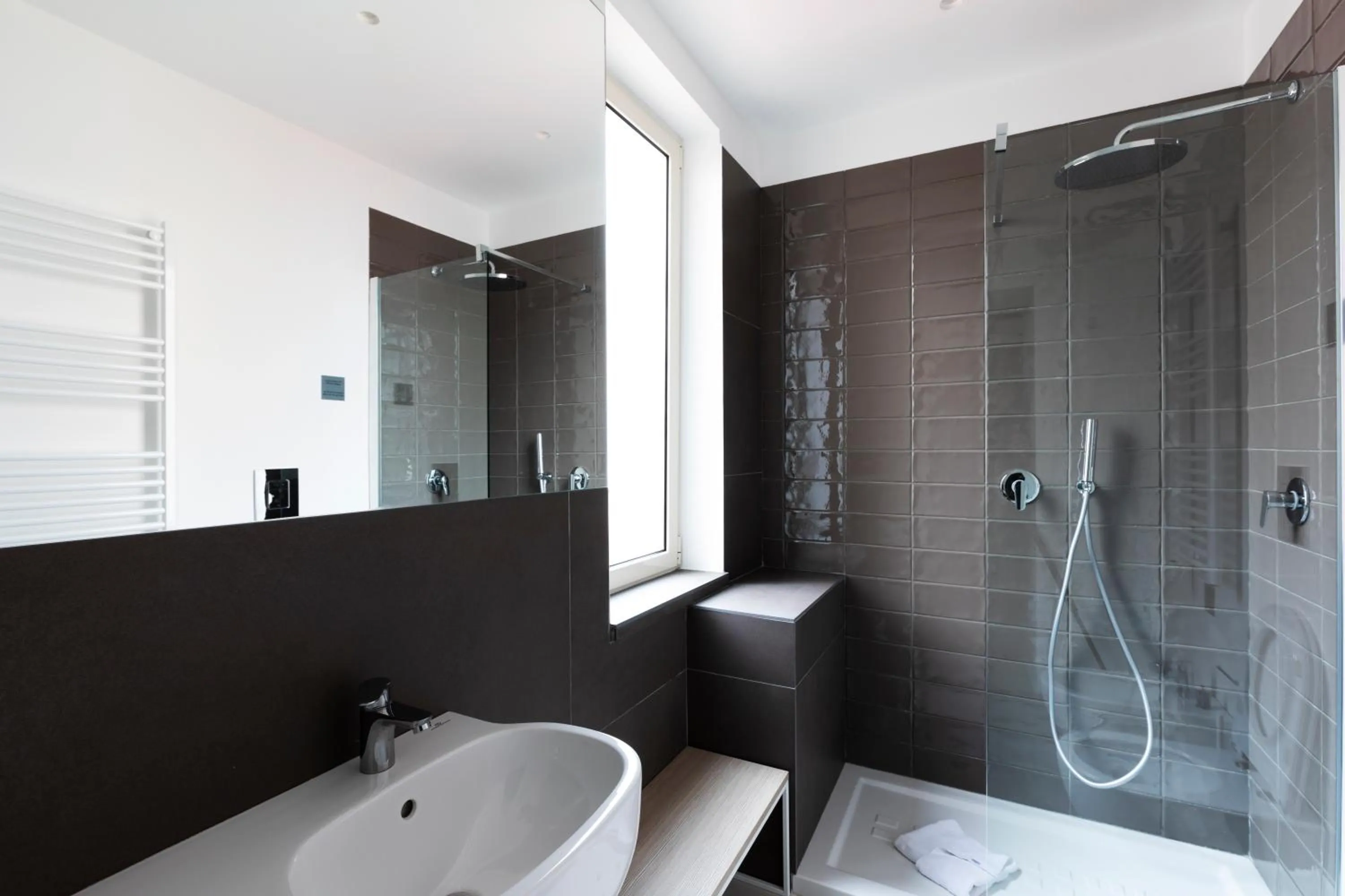 Shower in Acate81 Lifestyle Apartment