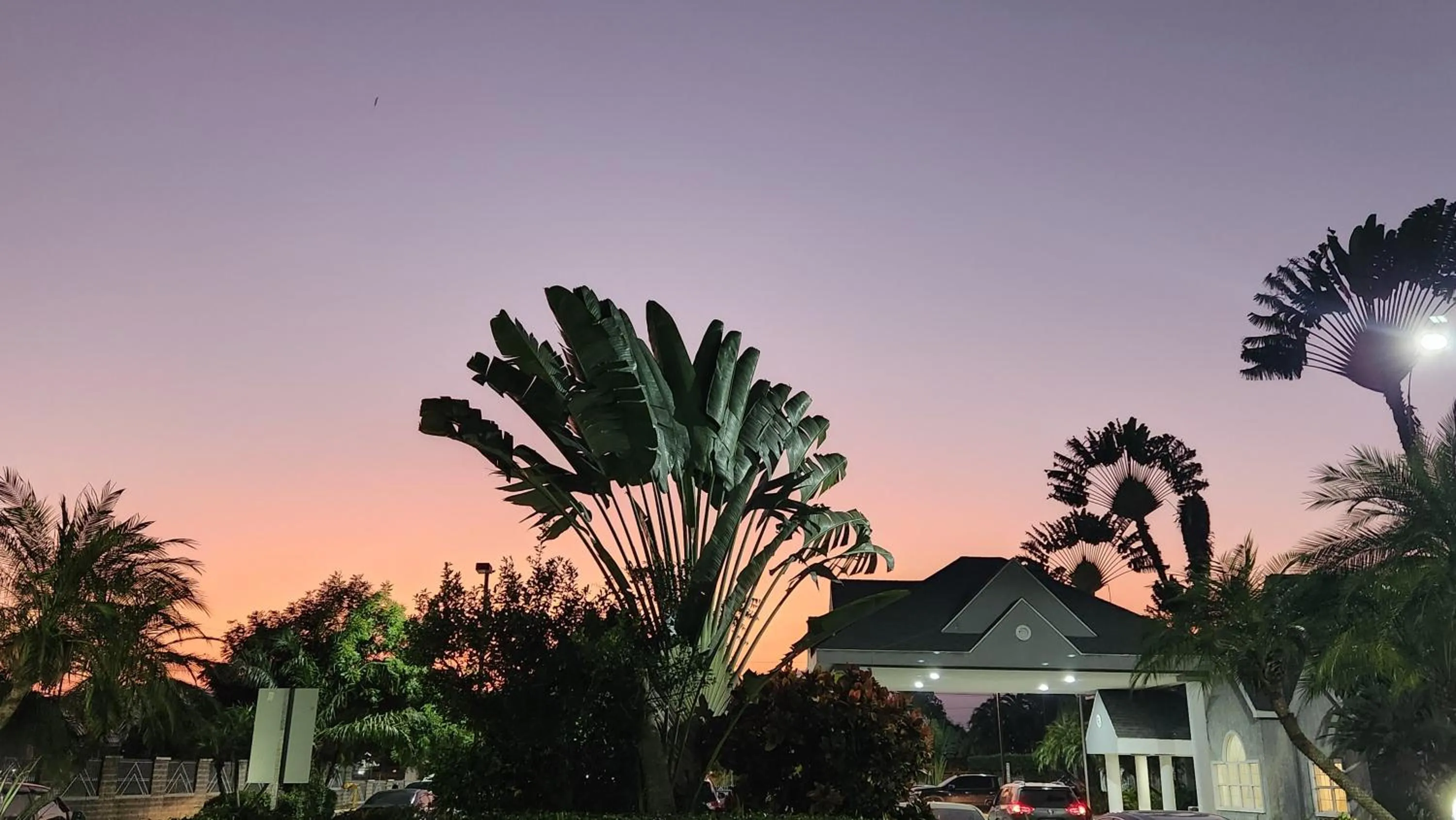 Property building in Metrotel Express