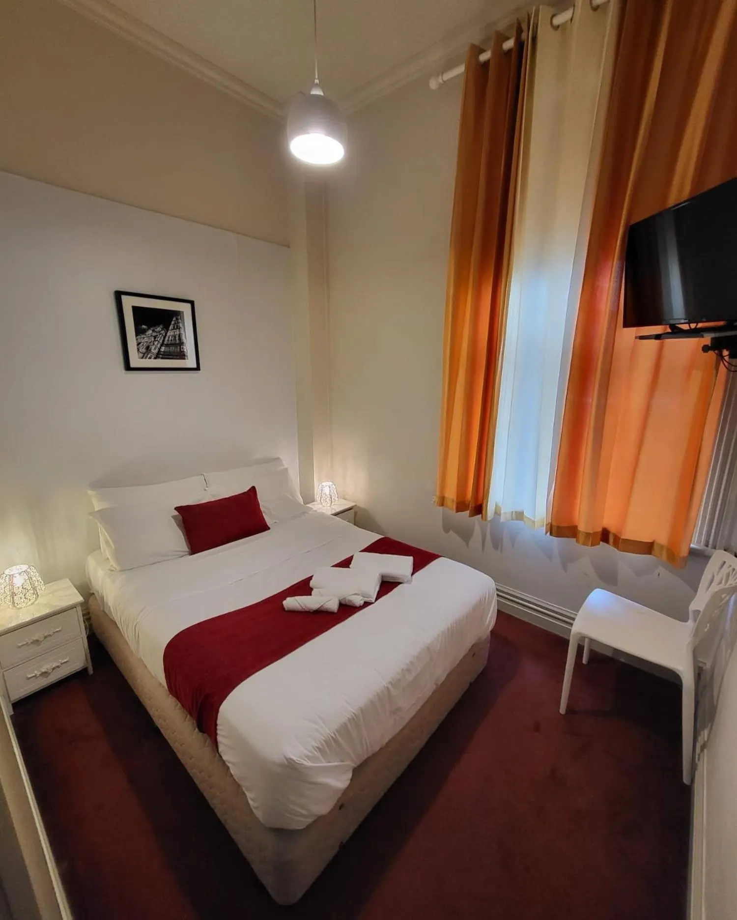 Bed in The Shakespeare Hotel