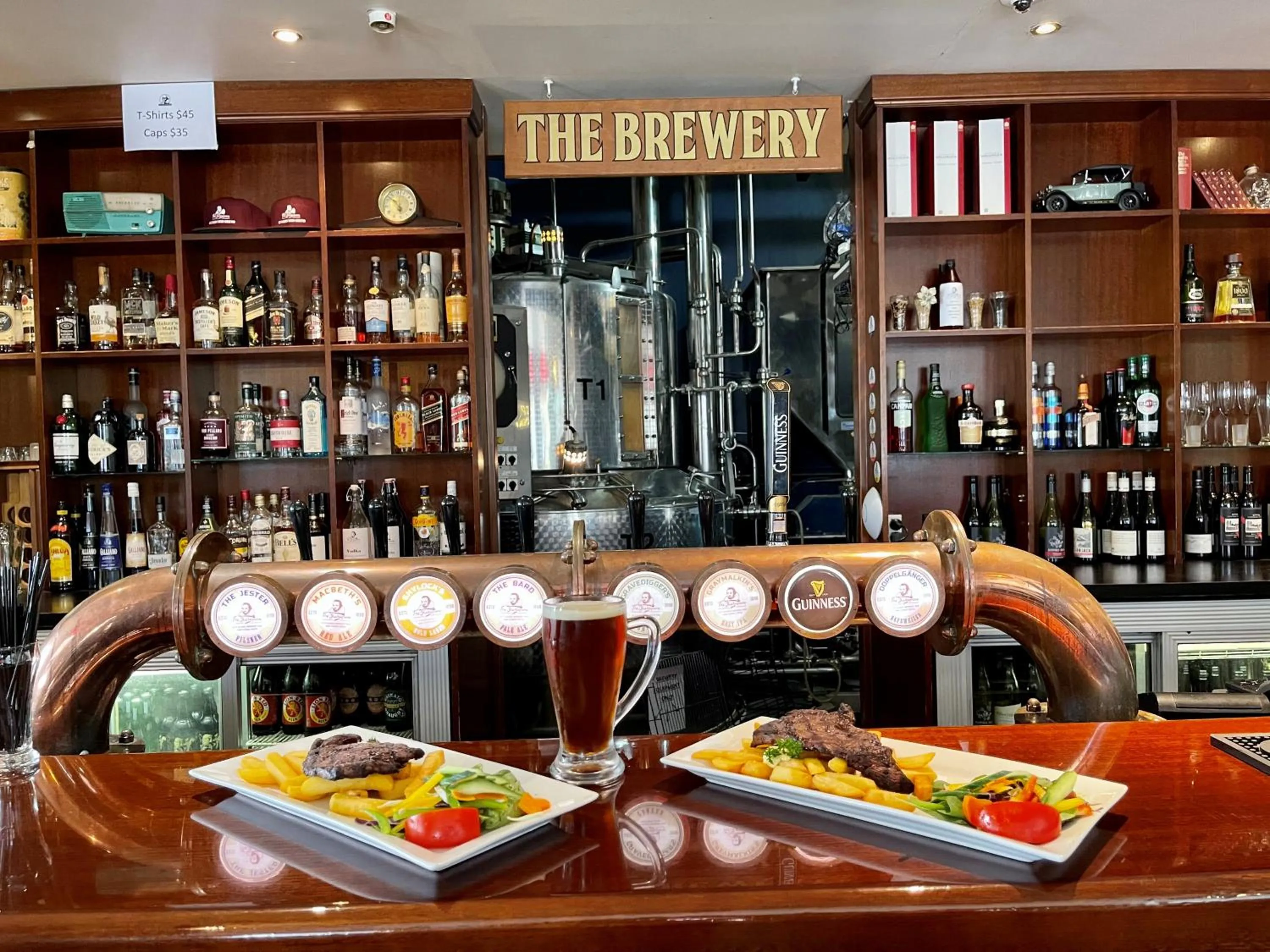 Restaurant/places to eat in The Shakespeare Hotel