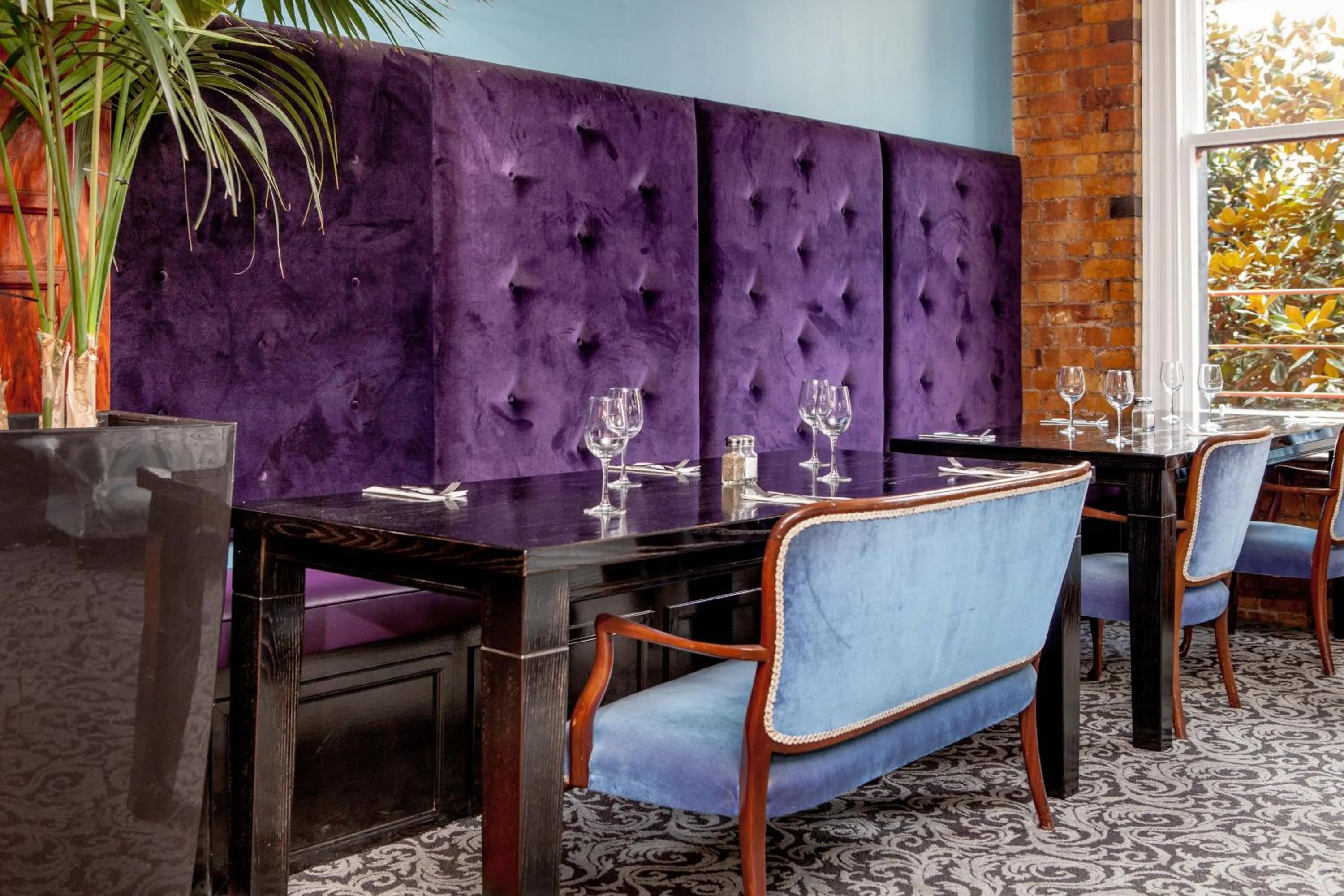 Restaurant/places to eat in The Shakespeare Hotel