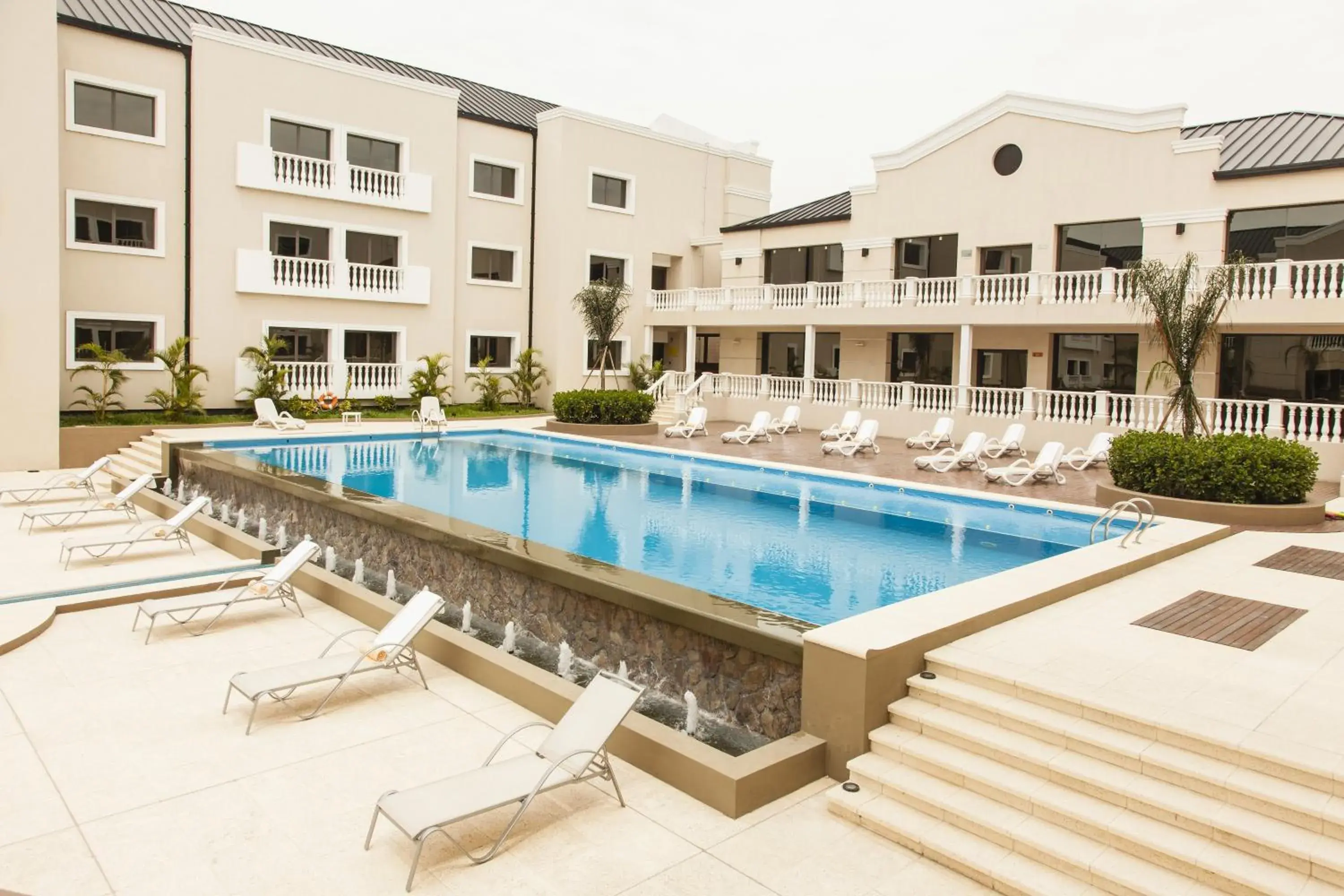 Property building, Swimming Pool in Howard Johnson Hotel And Casino Formosa