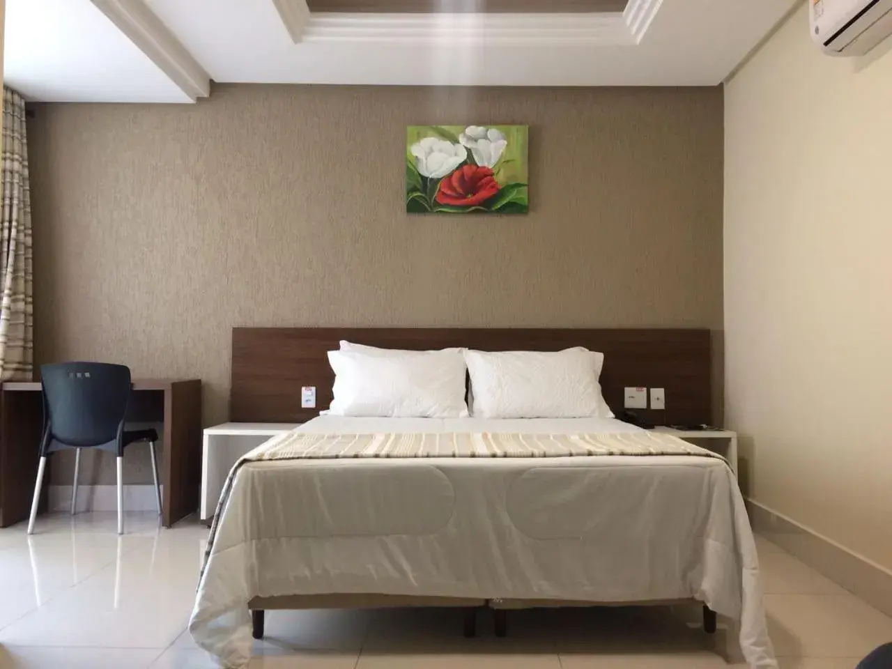 Bedroom, Bed in Hotel Saron Bedroom, Bed in Hotel Saron