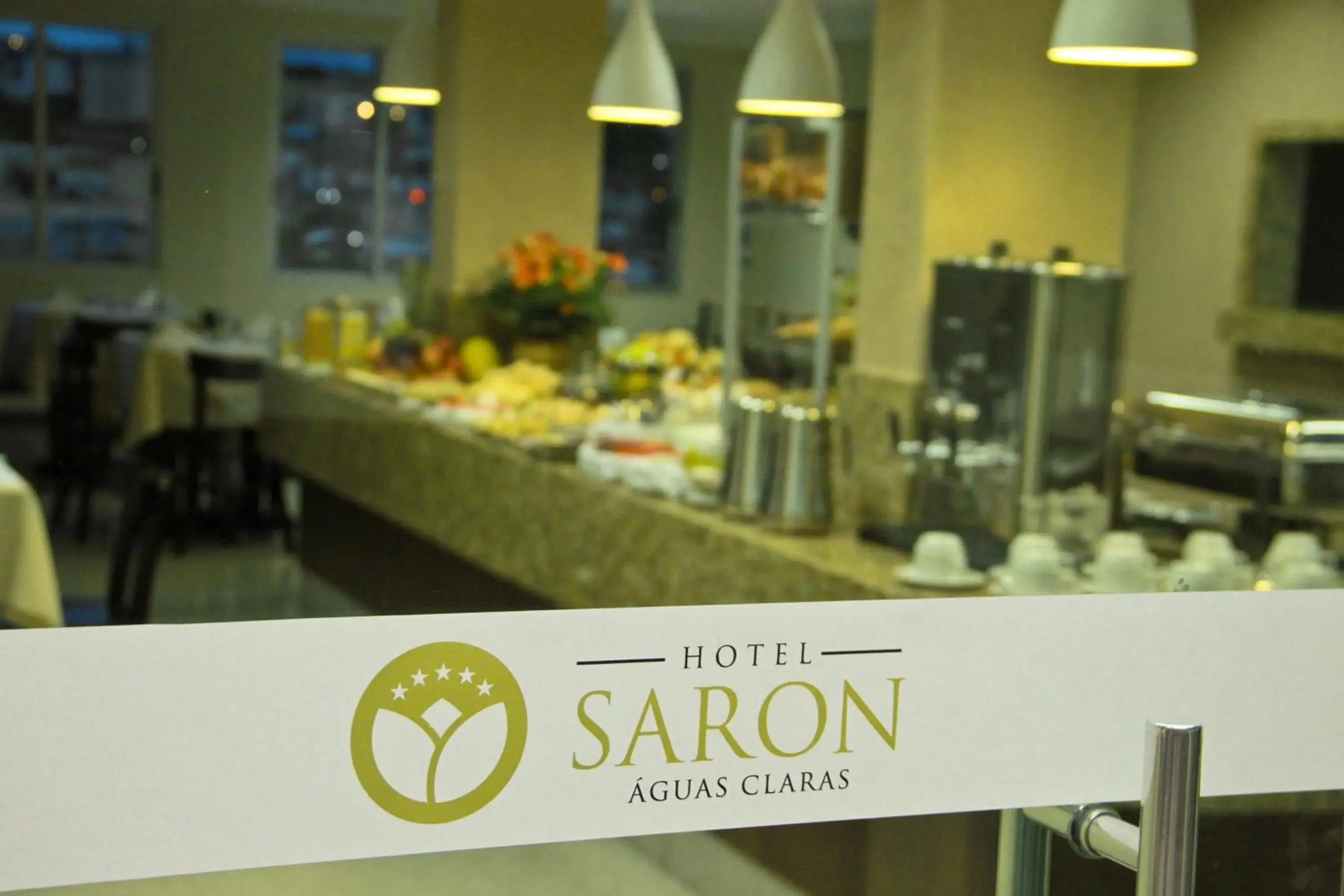 Restaurant/places to eat in Hotel Saron Restaurant/places to eat in Hotel Saron