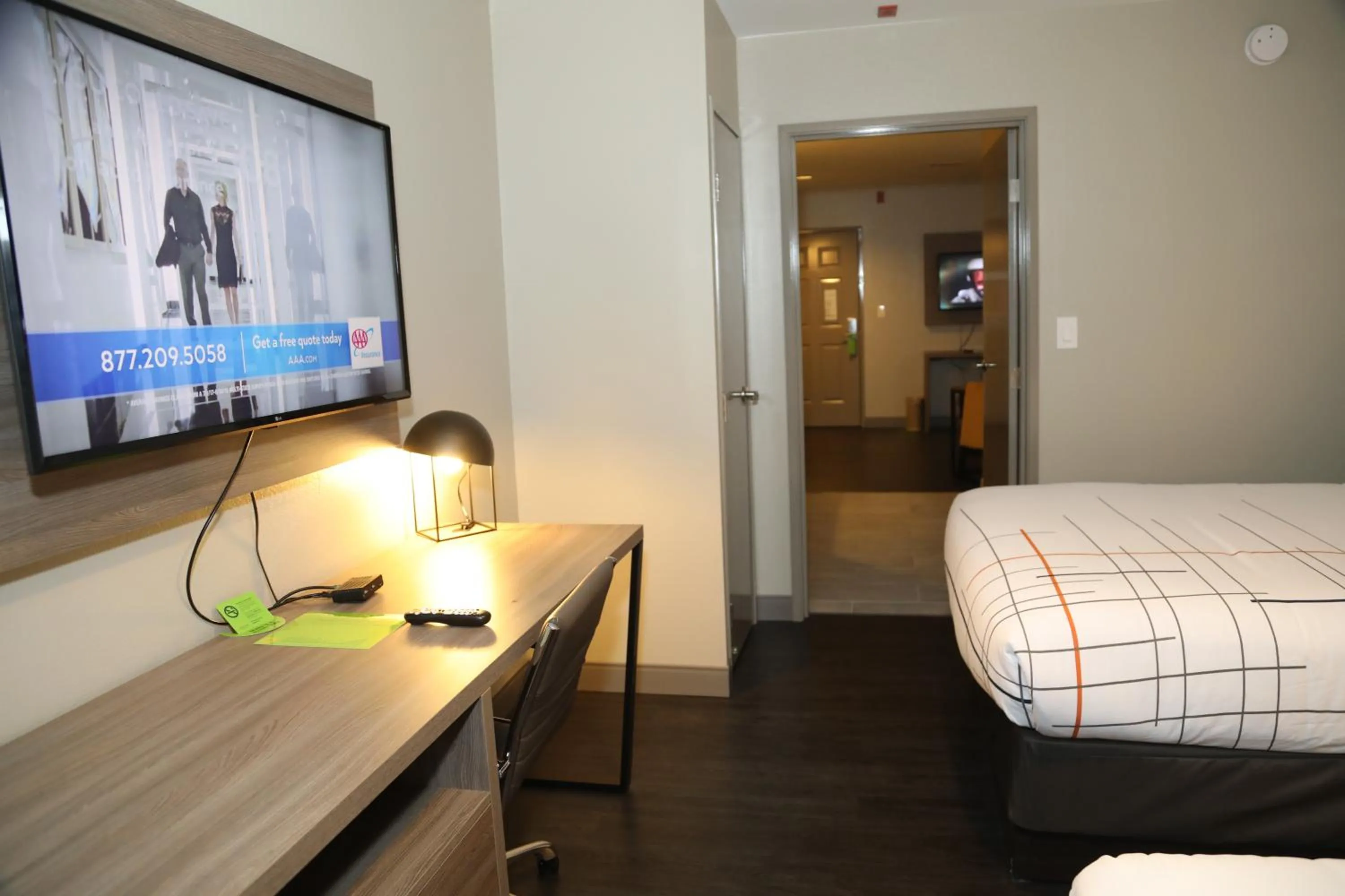 Bed in La Quinta by Wyndham Montgomery