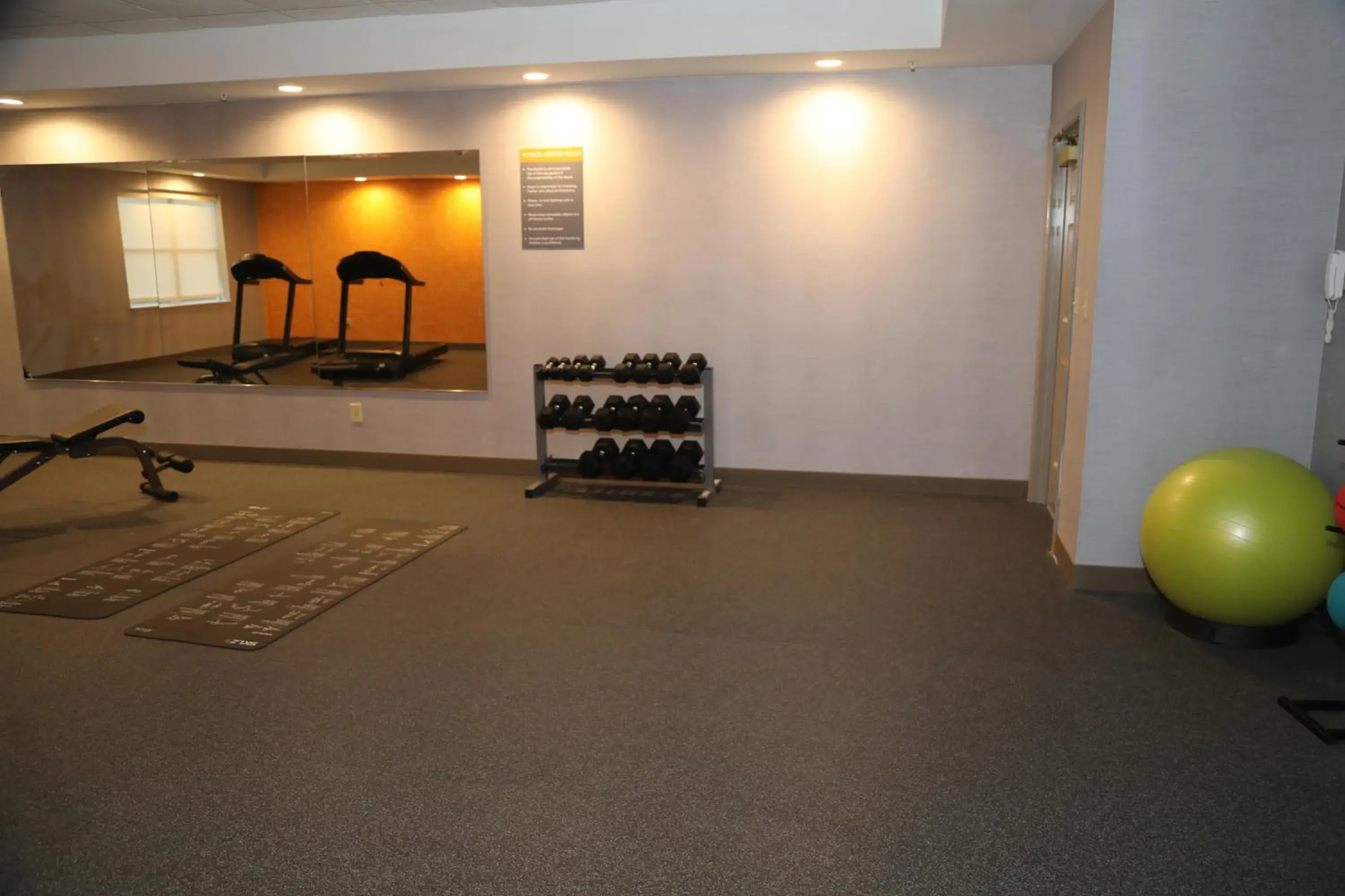 Property building in La Quinta by Wyndham Montgomery Property building in La Quinta by Wyndham Montgomery