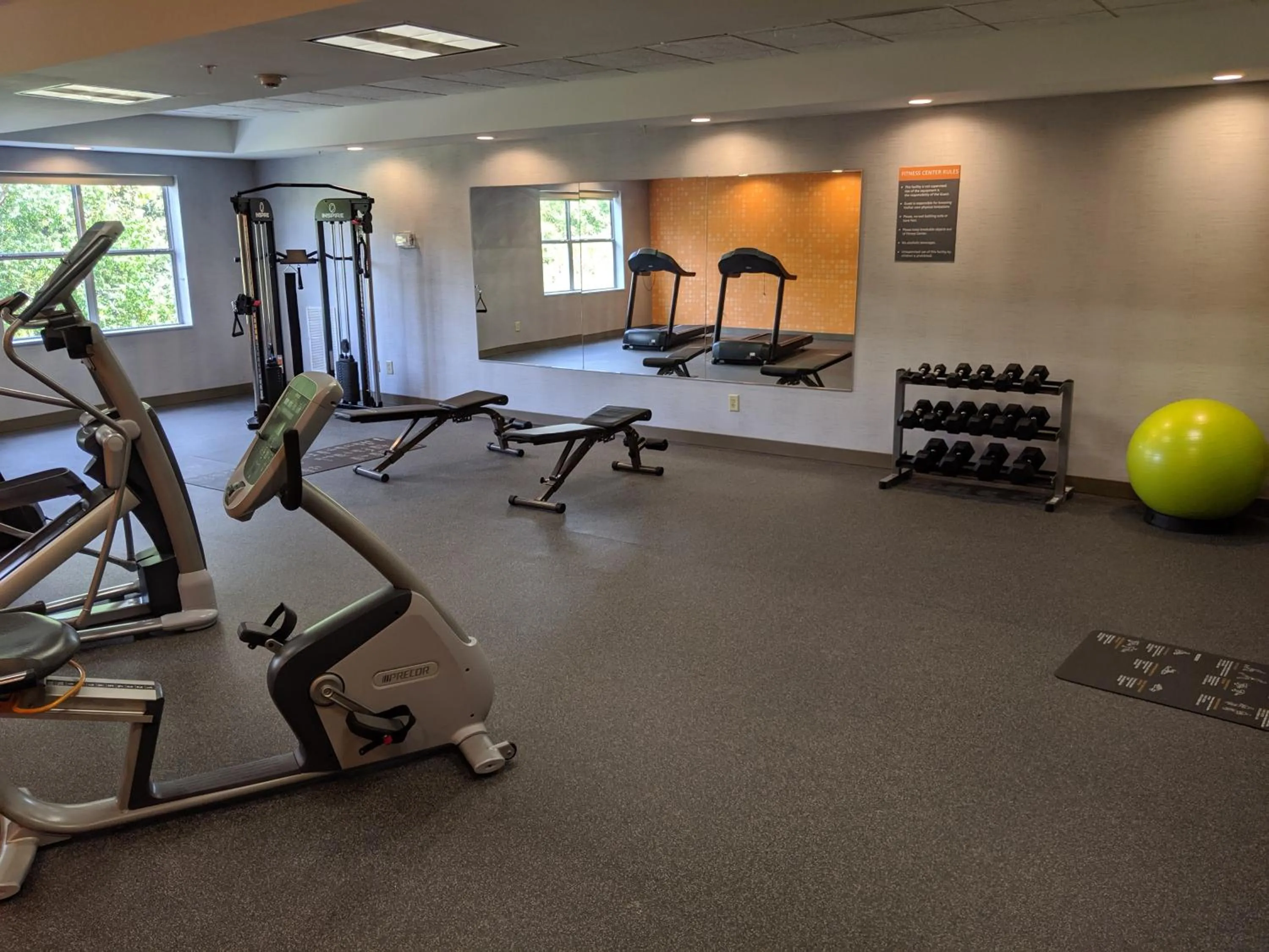 Fitness centre/facilities in La Quinta by Wyndham Montgomery