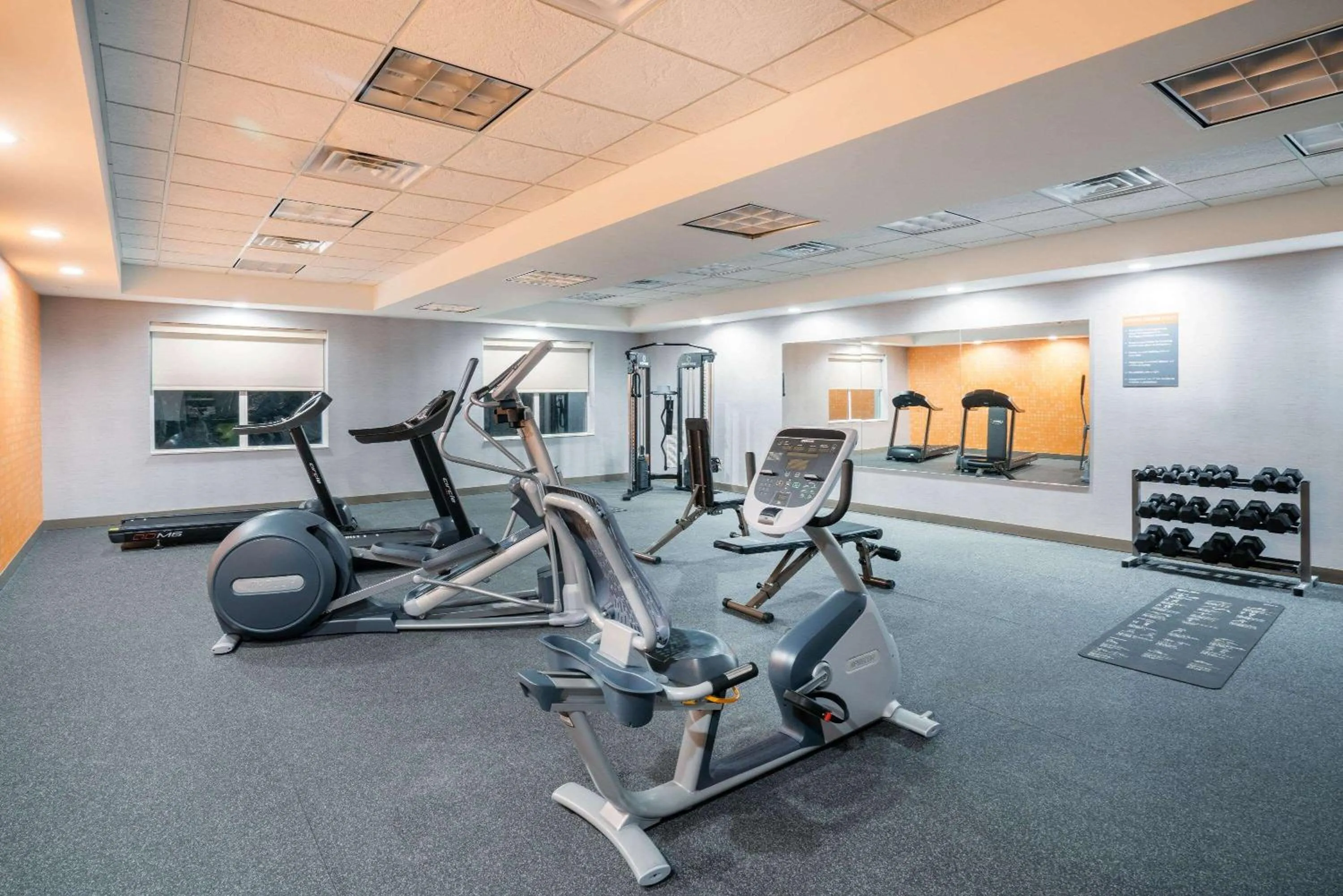 Fitness centre/facilities in La Quinta by Wyndham Montgomery