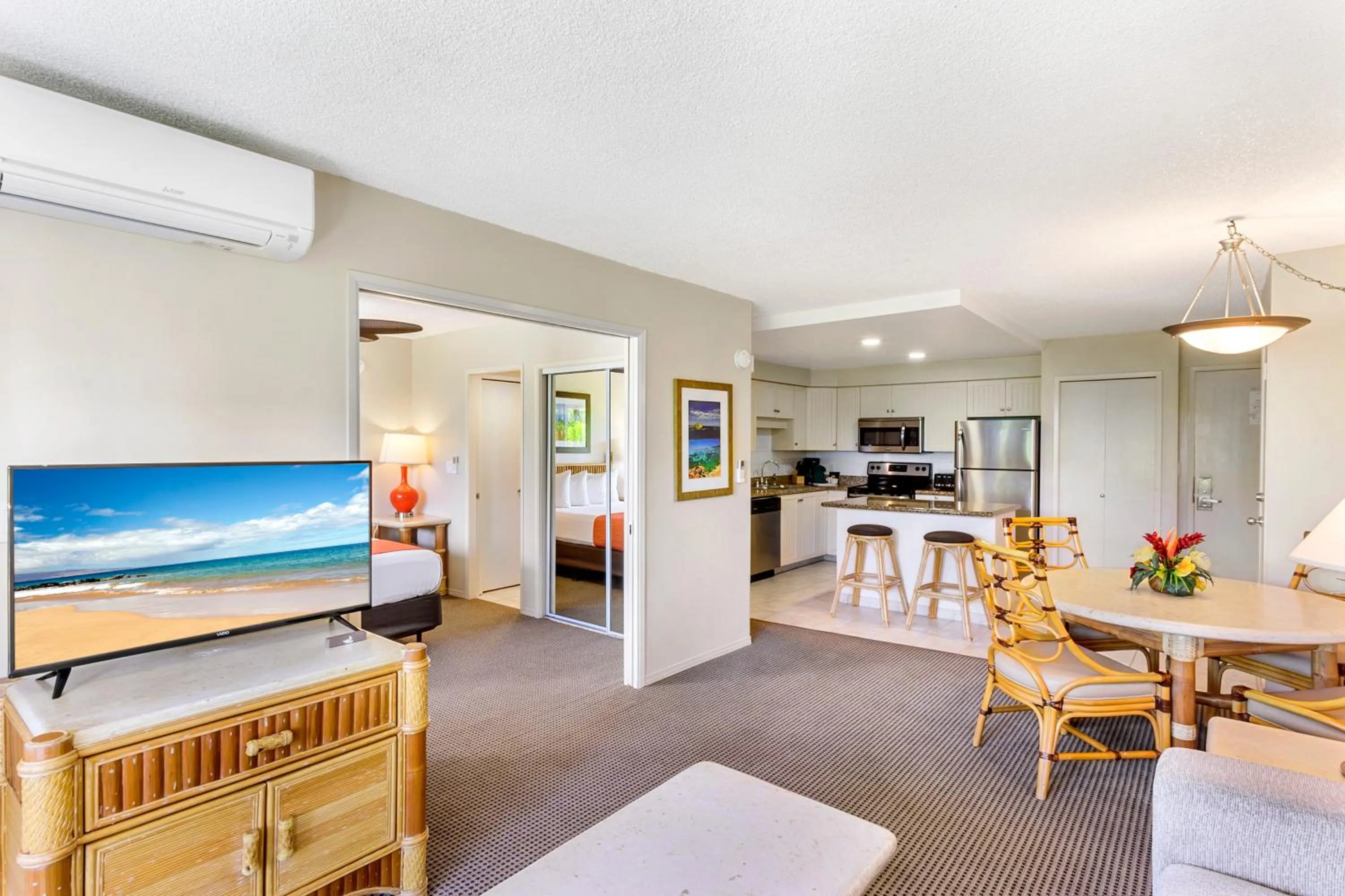 TV and multimedia in Maui Banyan Vacation Club