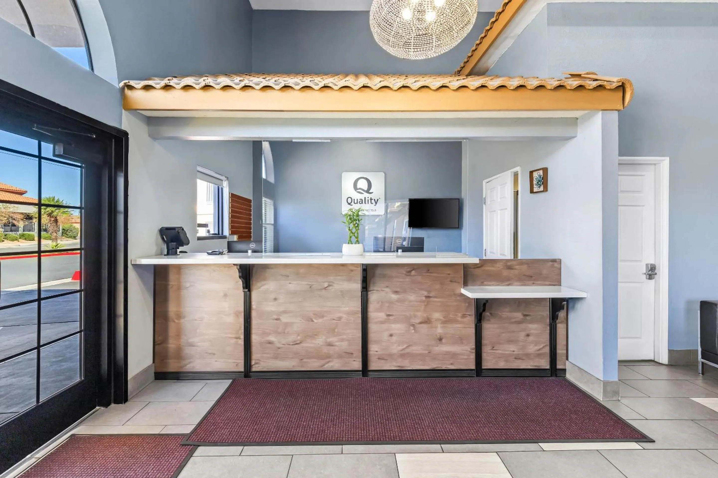 Lobby or reception in Quality Inn & Suites