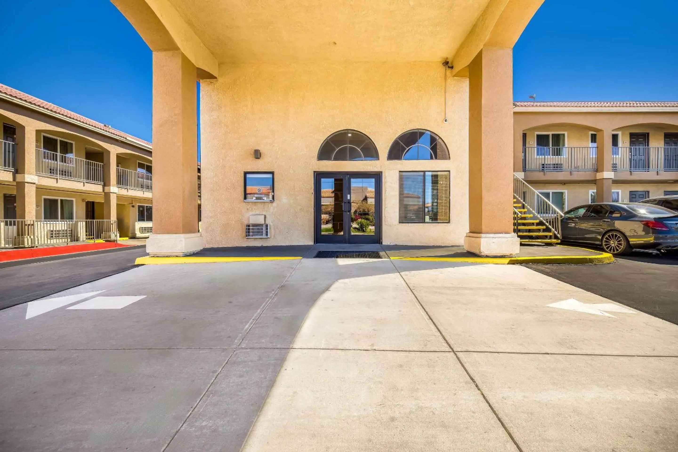 Property building in Quality Inn & Suites