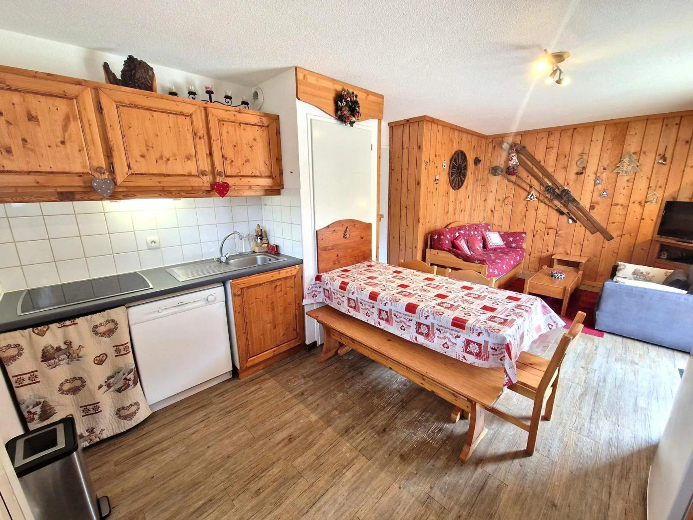 Appartement cosy 4/6 pers Valfréjus, proche pistes et centre - FR-1-265-171