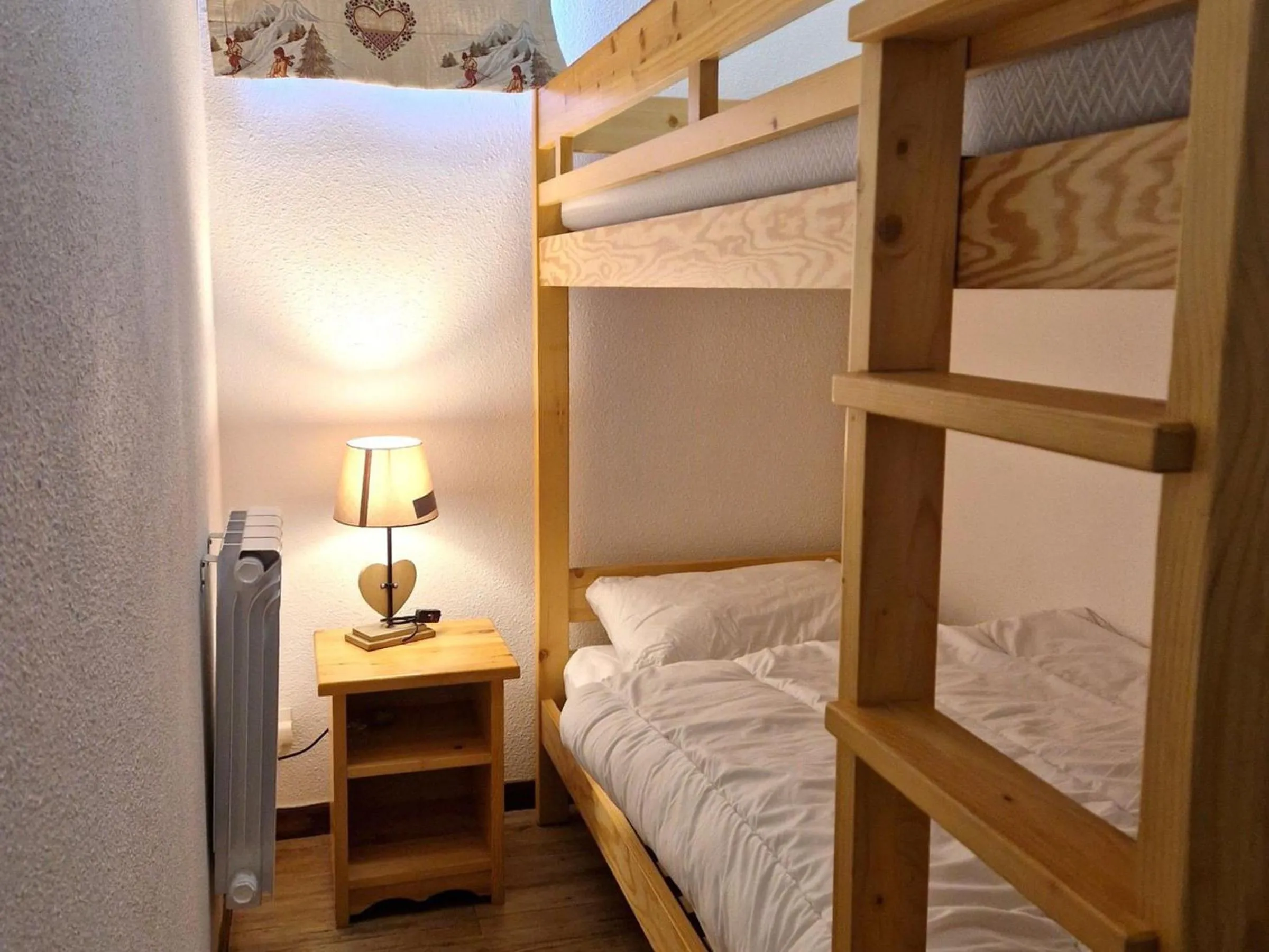 Bed in Appartement cosy 4/6 pers Valfréjus, proche pistes et centre - FR-1-265-171