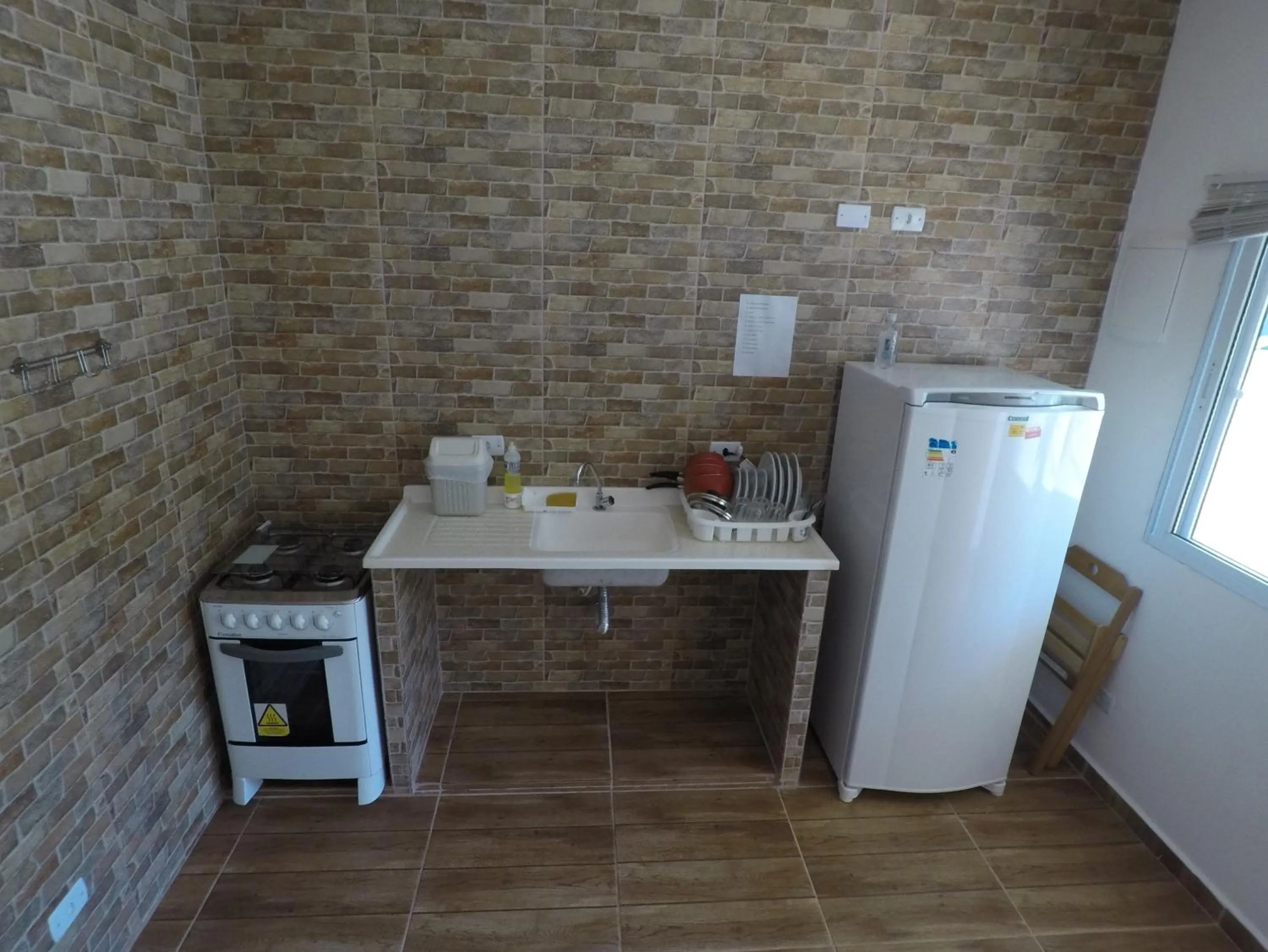 Communal kitchen in Pousada Recanto das Margaridas
