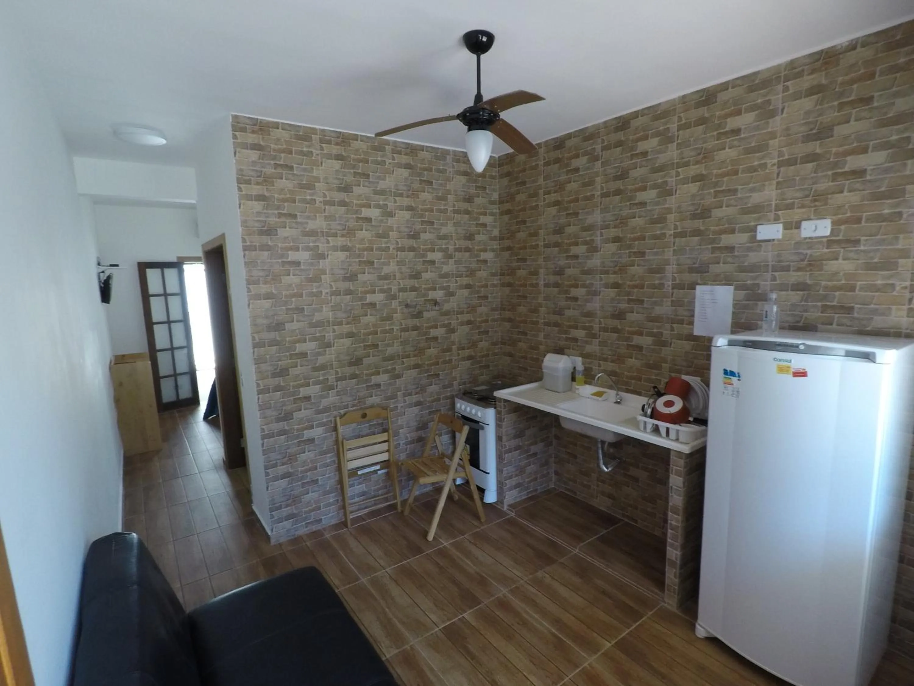 Communal kitchen in Pousada Recanto das Margaridas