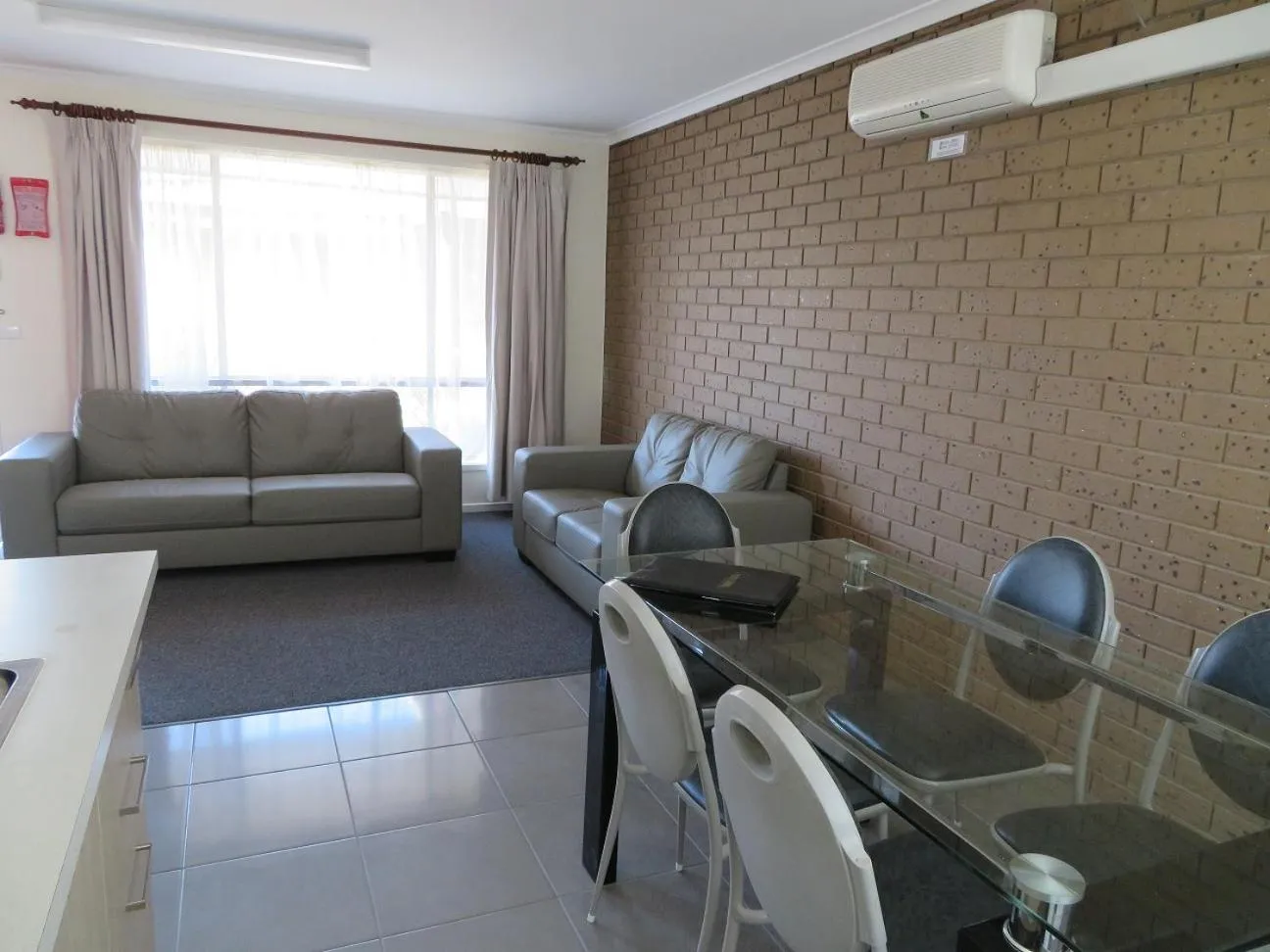 Living room in Warrnambool Motel and Holiday Park