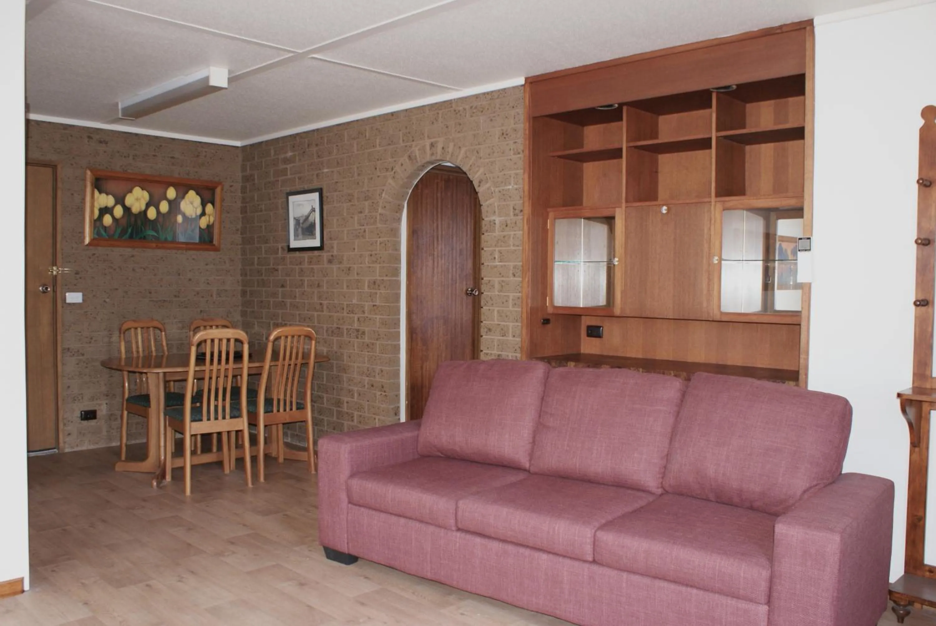 Living room in Warrnambool Motel and Holiday Park
