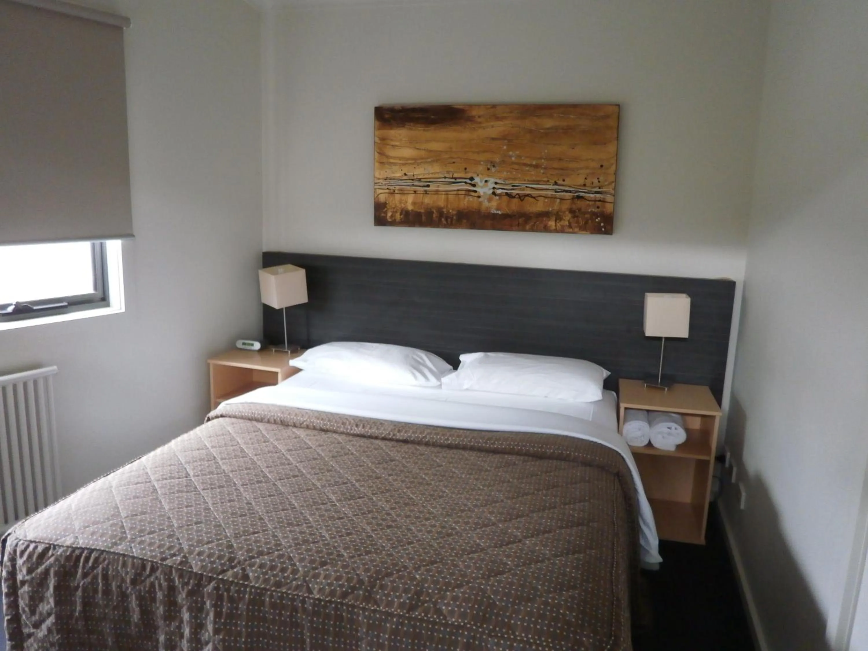 Bed in Sovereign Views Apartments