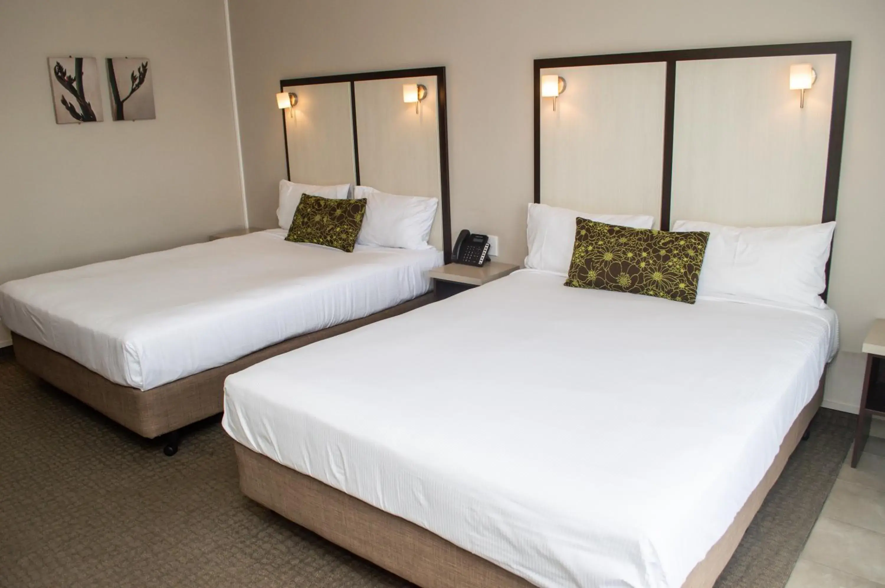 Bed in Copthorne Solway Park, Wairarapa Bed in Copthorne Solway Park, Wairarapa