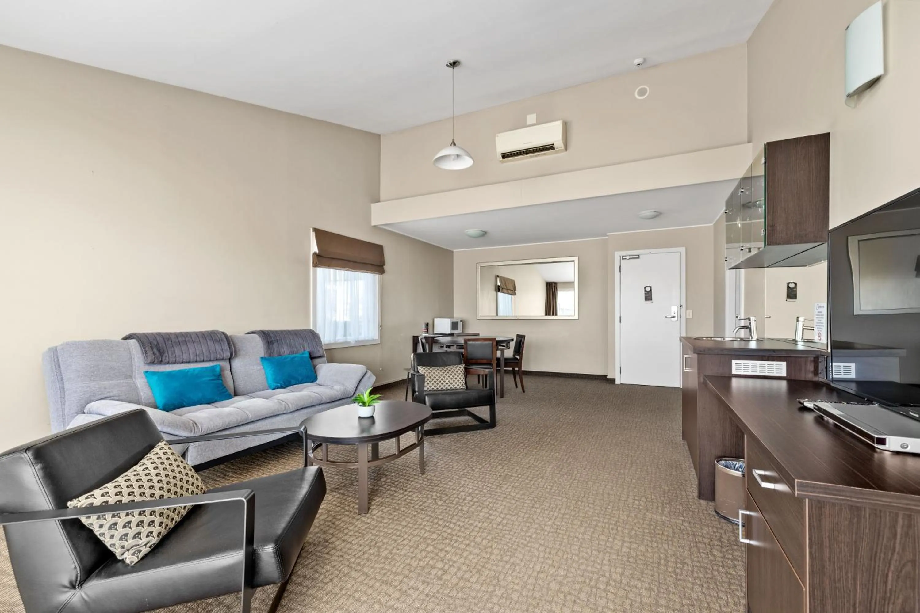 TV and multimedia in Copthorne Solway Park, Wairarapa