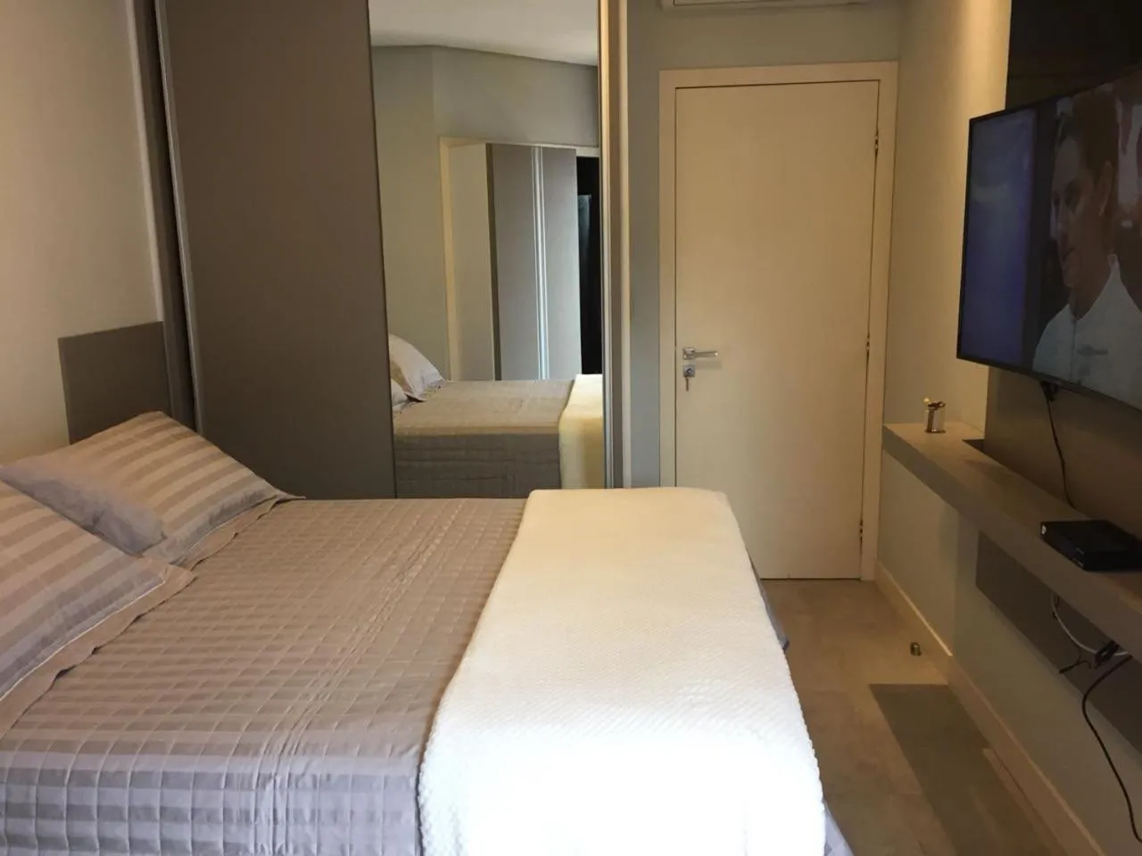 Bed in Apto 2suítes 30m da praia