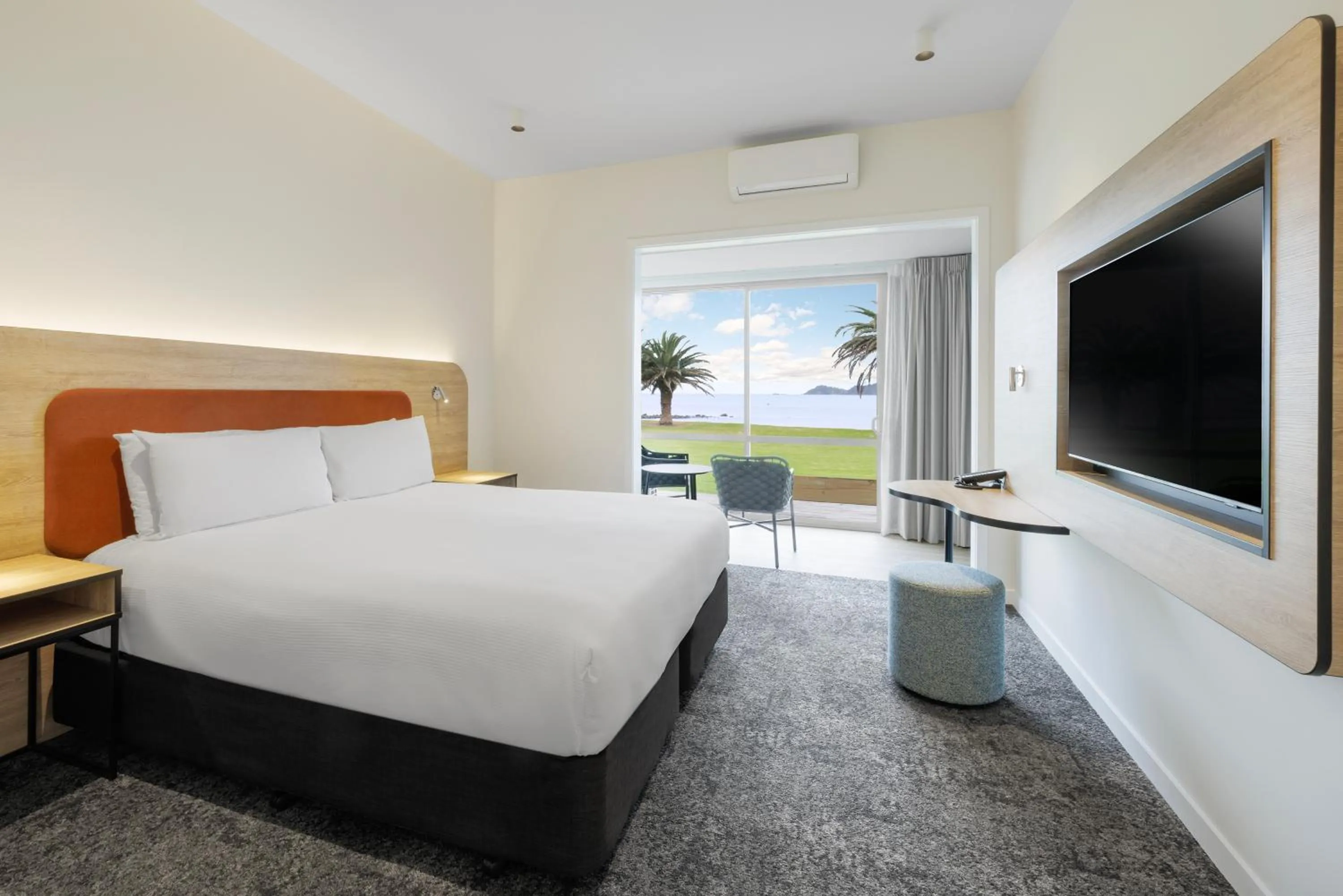 Bed in Copthorne Hotel & Resort Bay Of Islands