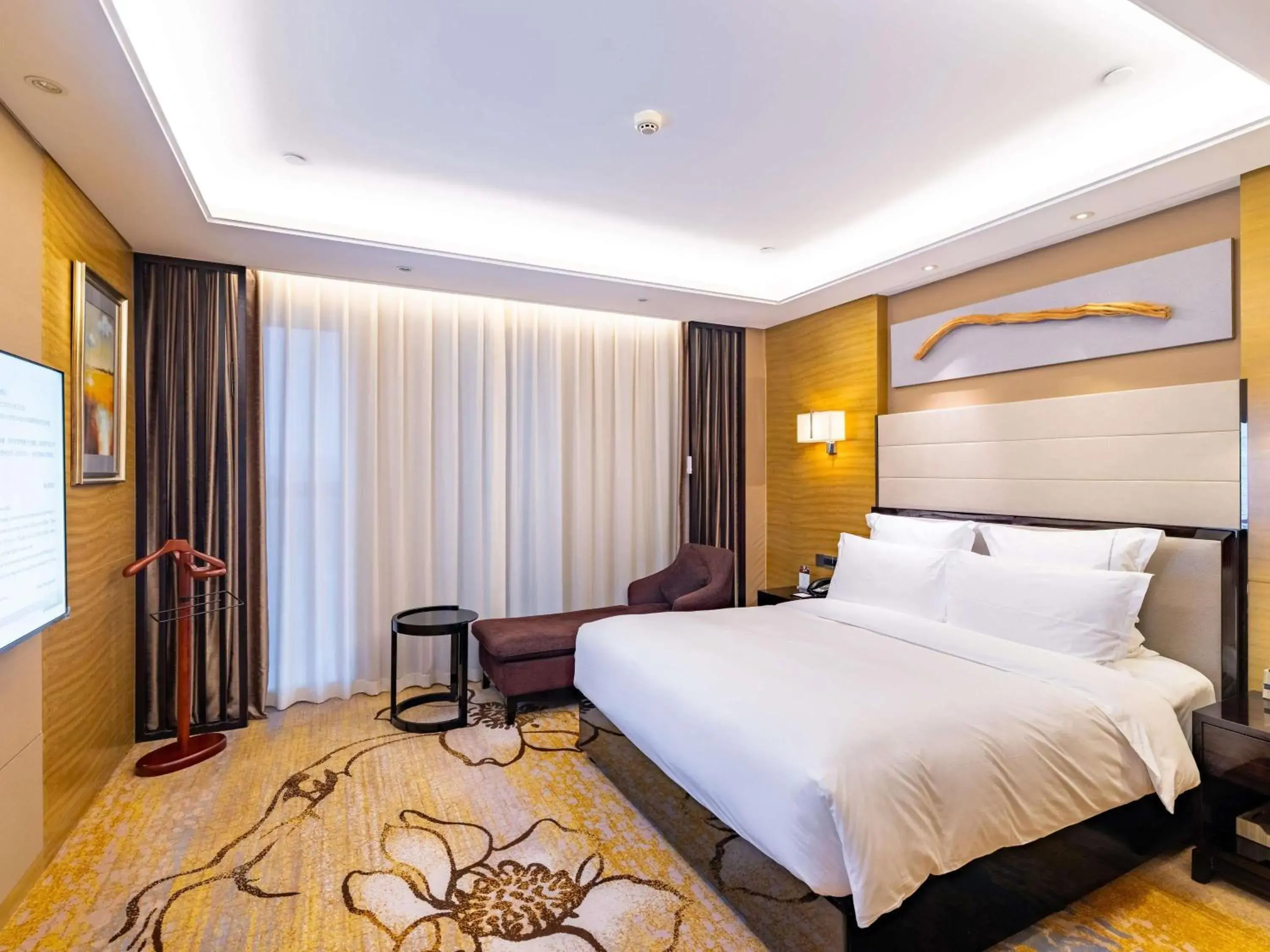 Bedroom, Bed in Pullman Wuxi New Lake Bedroom, Bed in Pullman Wuxi New Lake