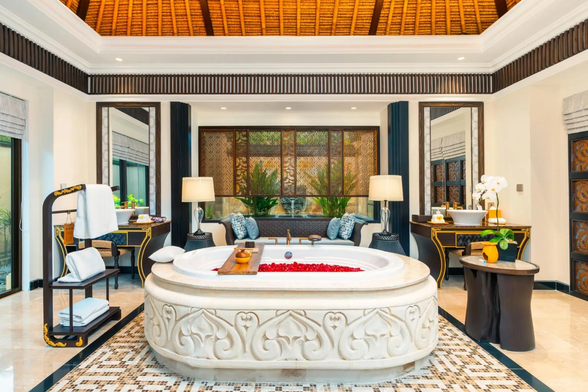 Bath in AYANA Villas Bali