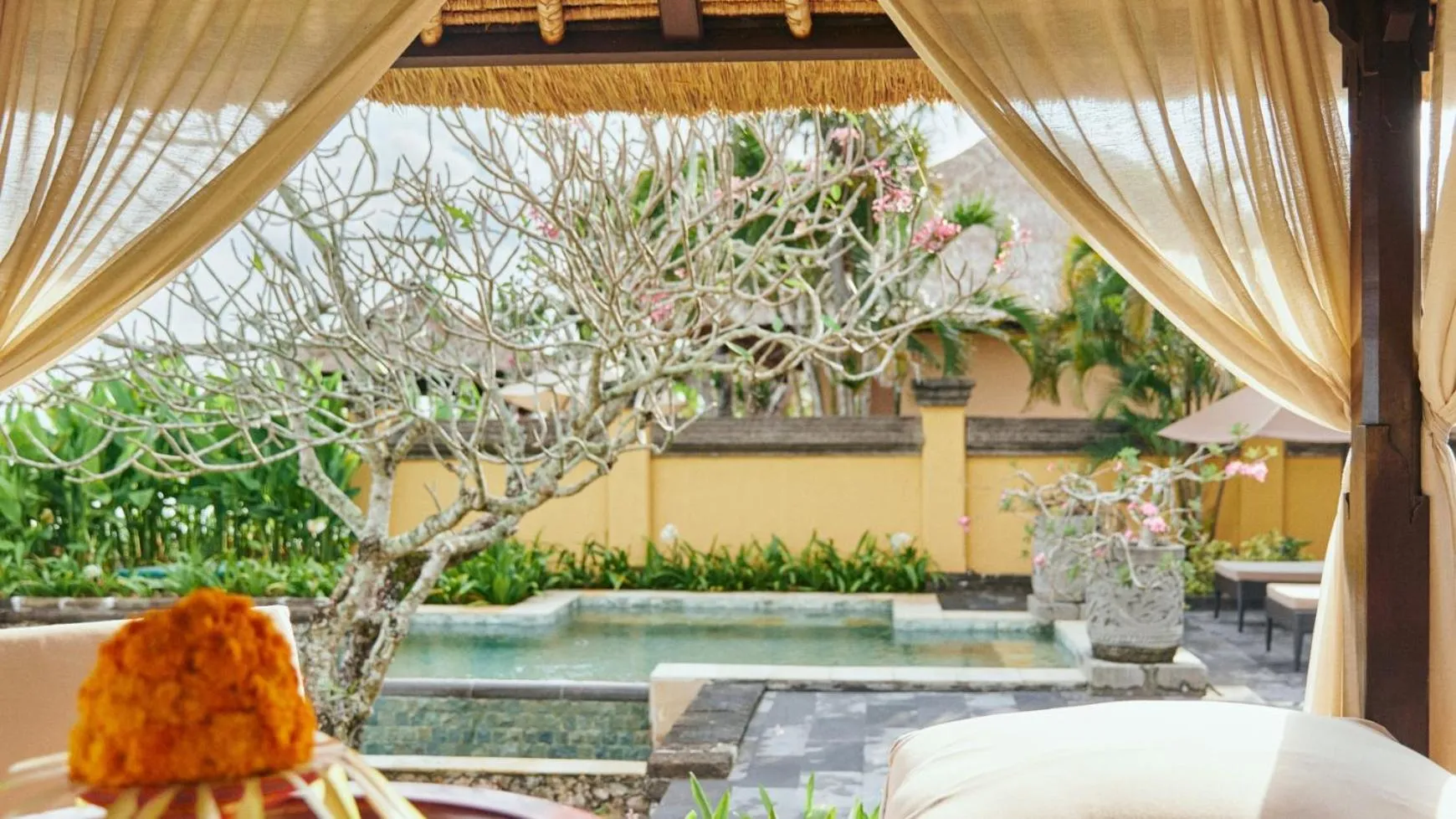 Garden in AYANA Villas Bali