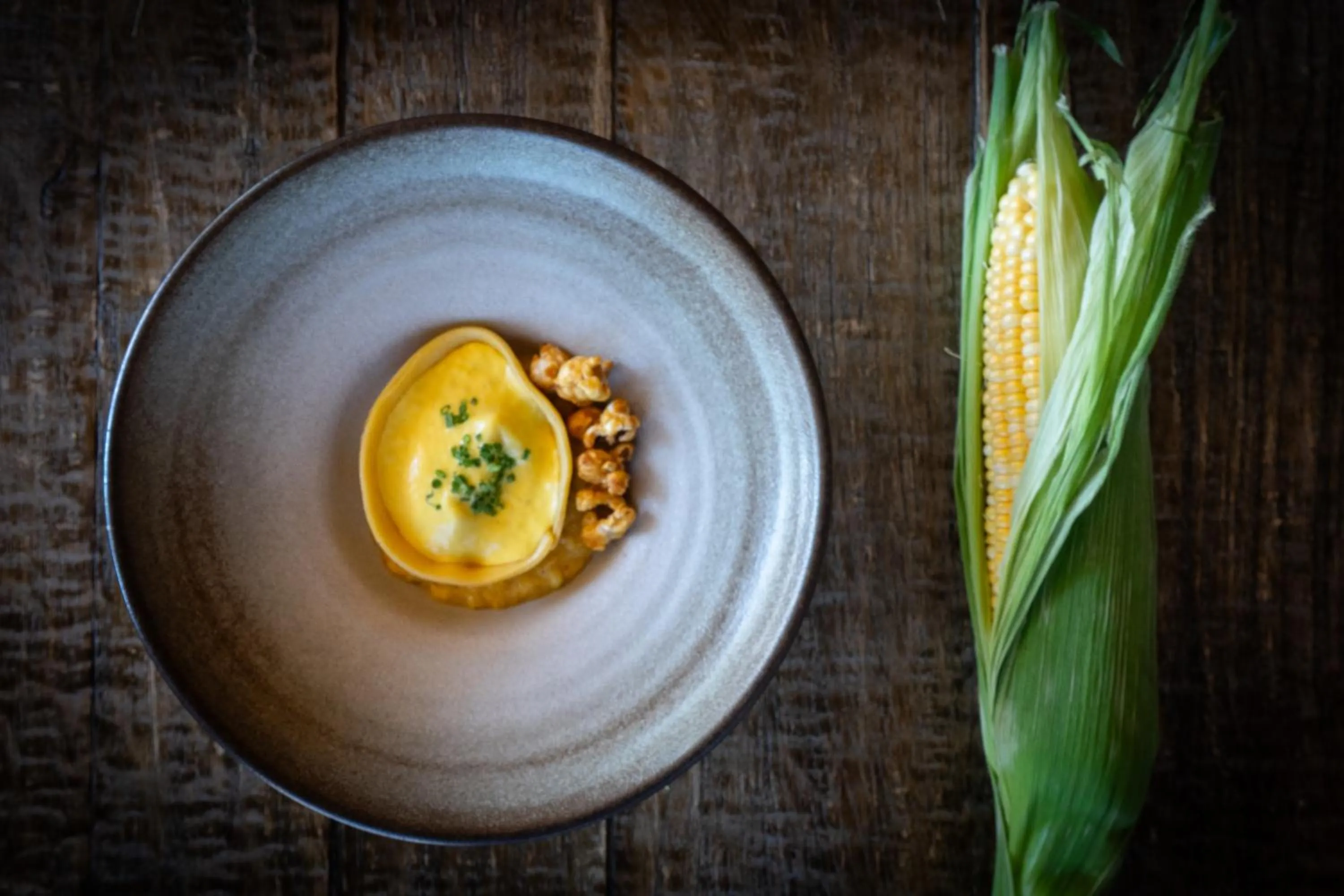 Restaurant/places to eat in Kamana Lakehouse