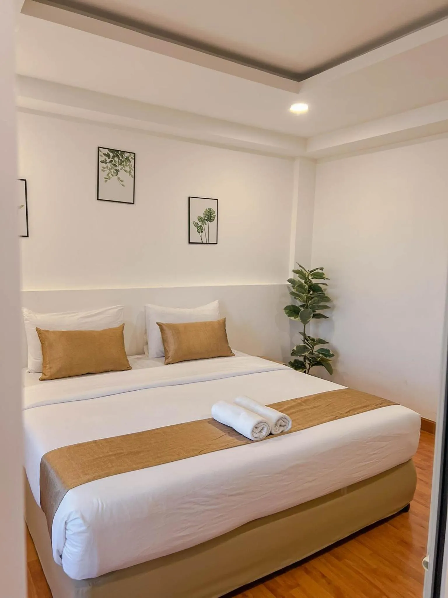 Bed in Inspire House Hotel