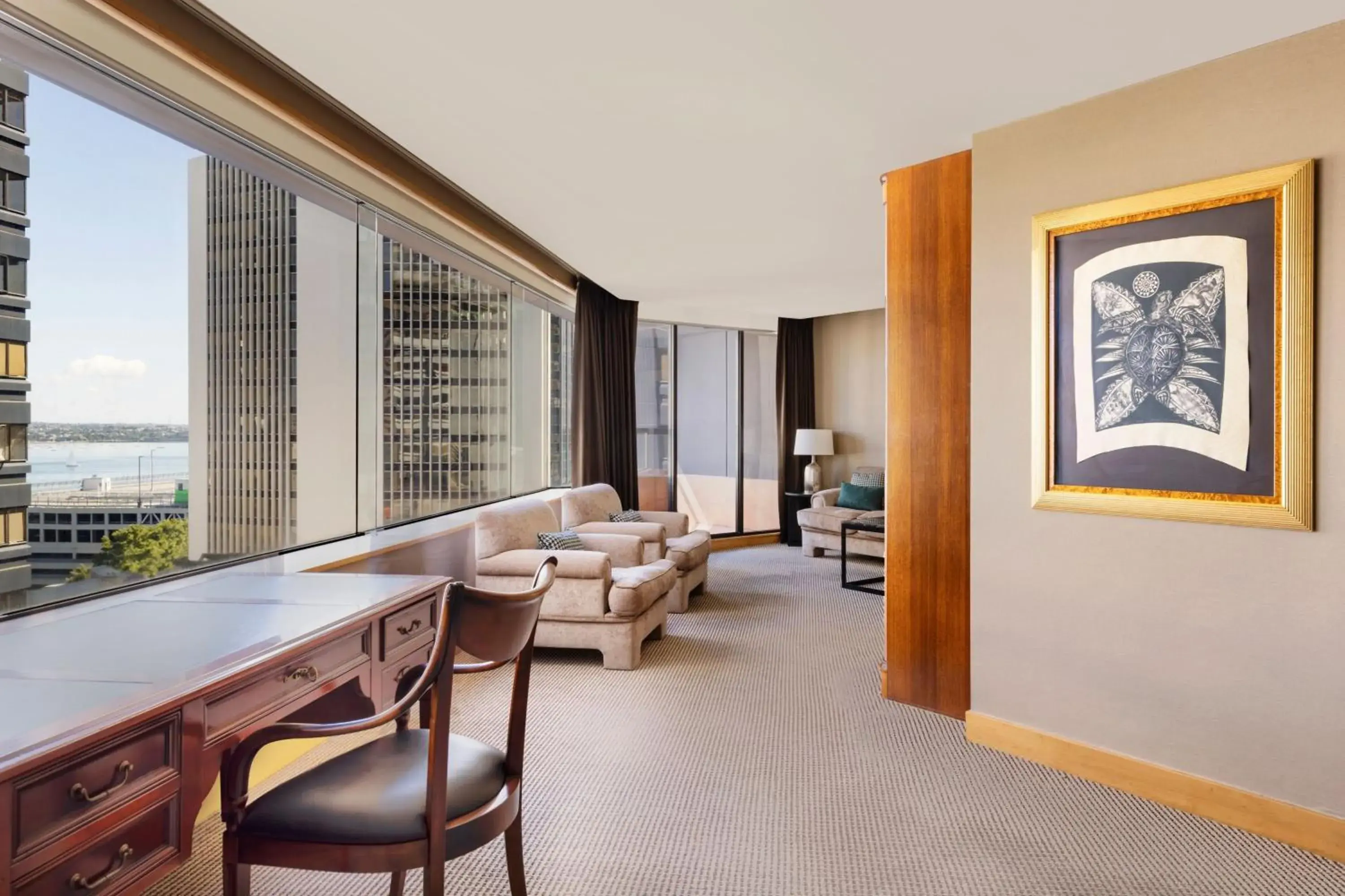 Photo of the whole room, Seating Area in JW Marriott Auckland