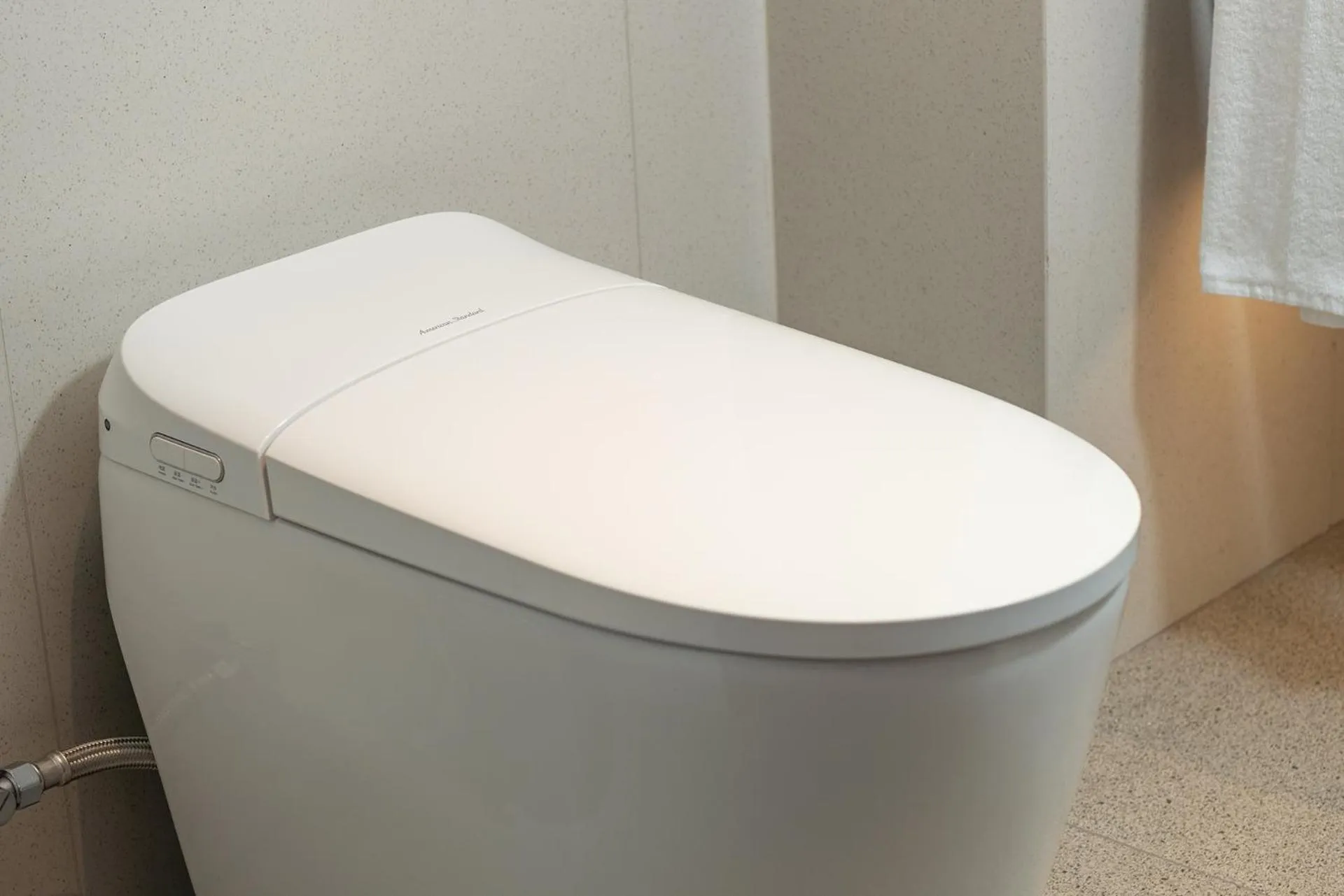 Toilet in Holiday Inn Express Qingdao Shibei by IHG