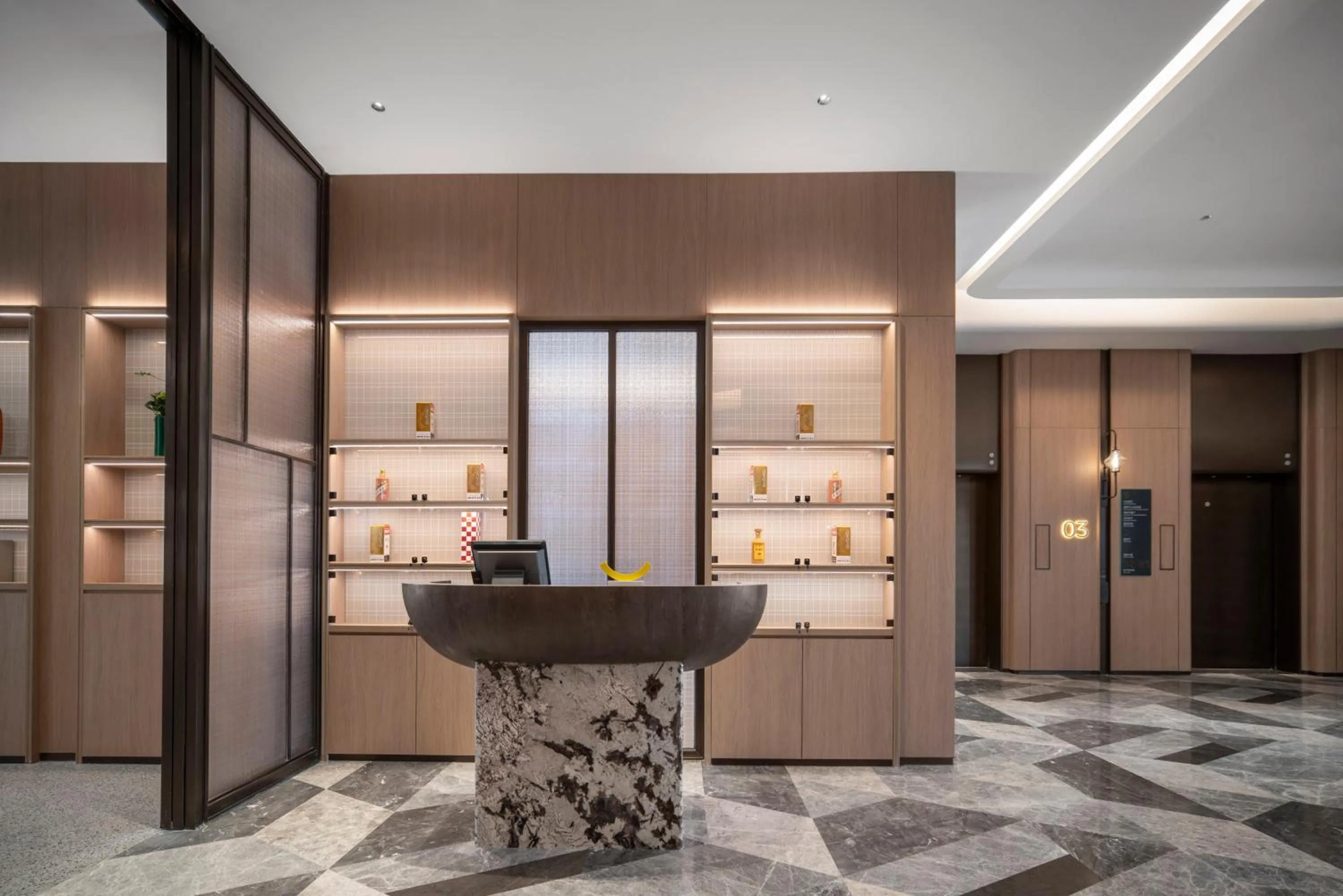 Restaurant/places to eat in Holiday Inn Express Qingdao Shibei by IHG