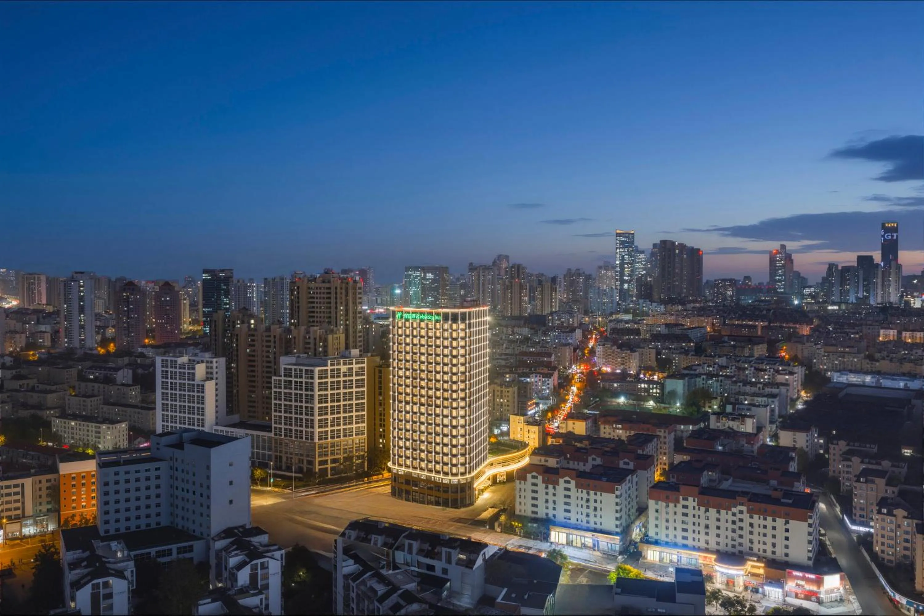 Property building in Holiday Inn Express Qingdao Shibei by IHG