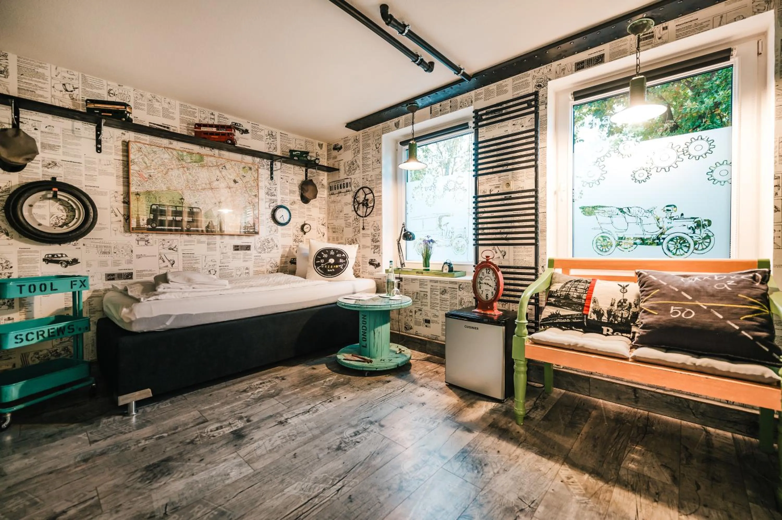 Photo of the whole room in Oma's Küche & Quartier