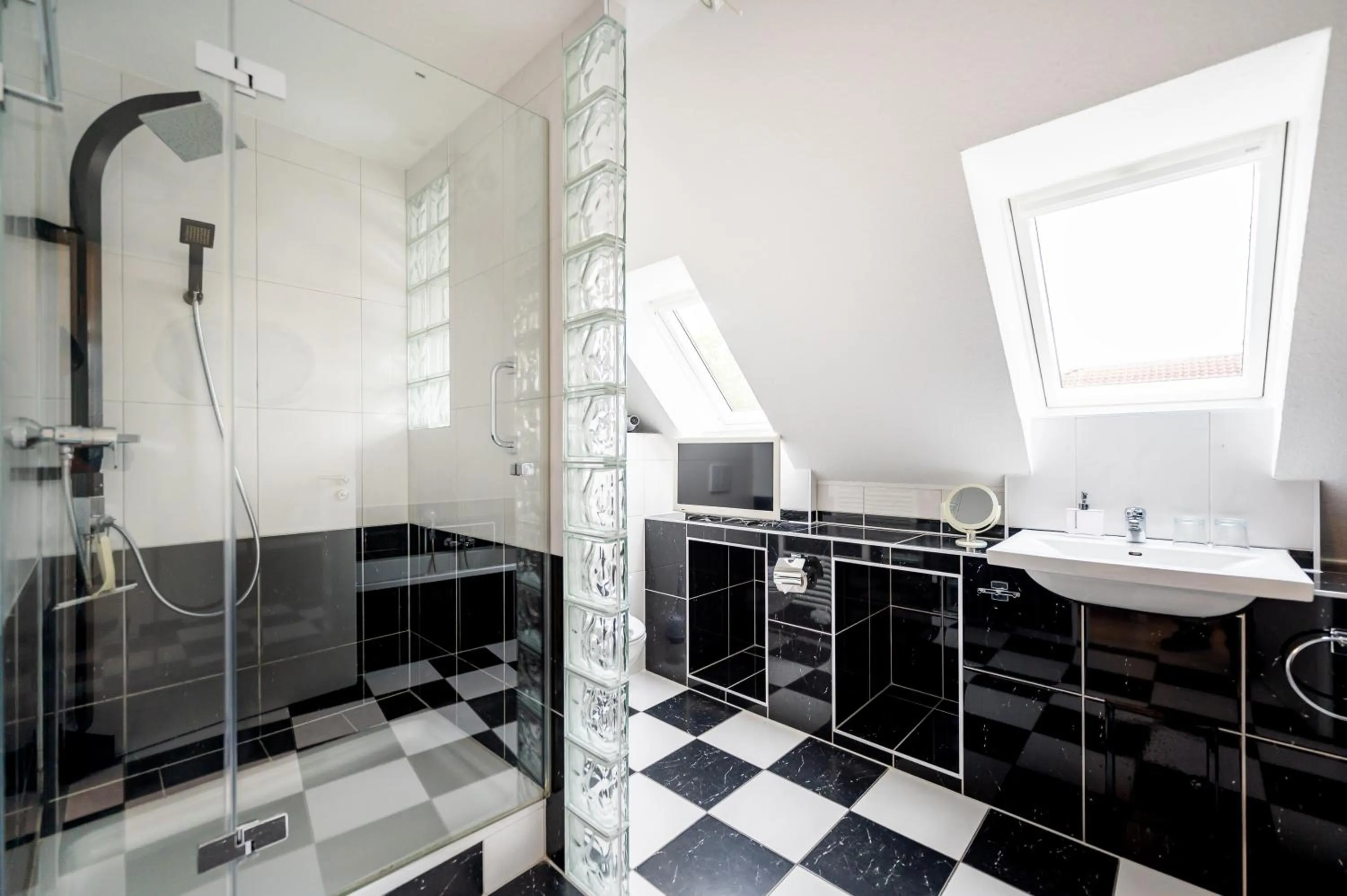 Bathroom in Oma's Küche & Quartier