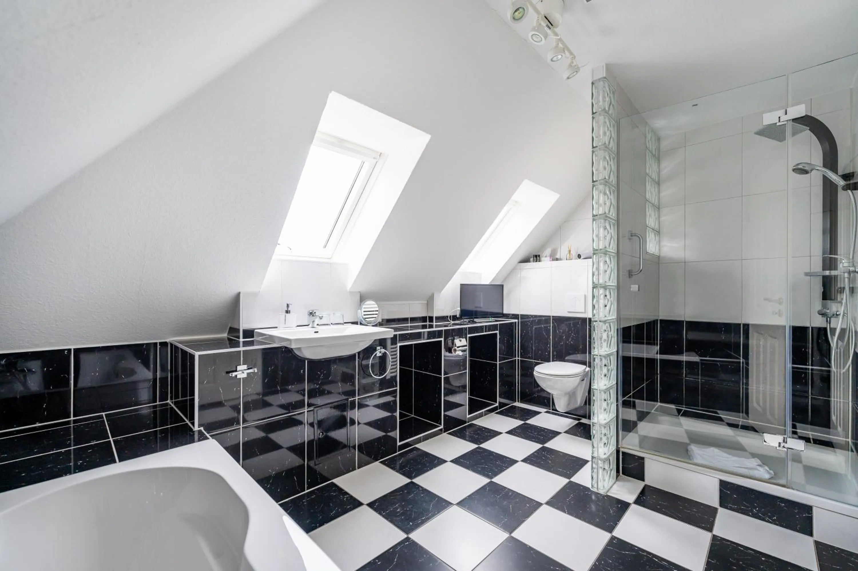 Bathroom in Oma's Küche & Quartier