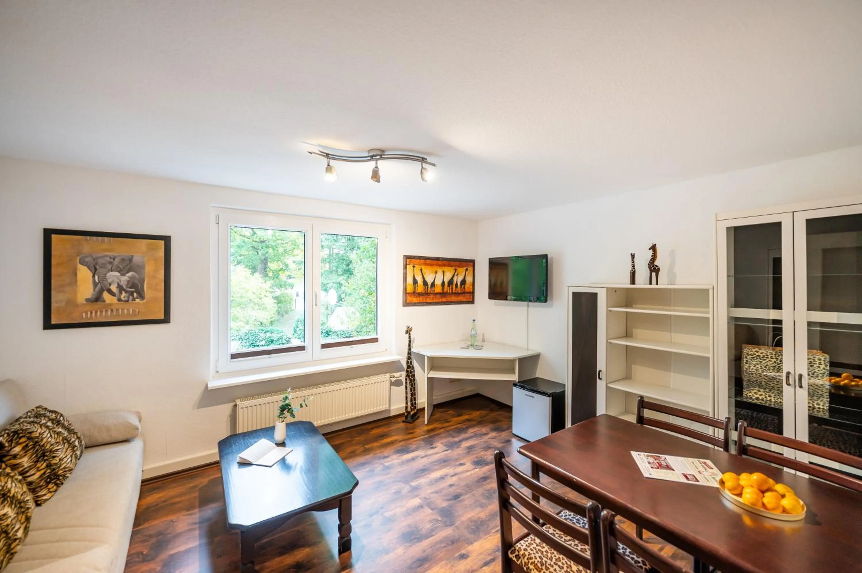 Living room in Oma's Küche & Quartier