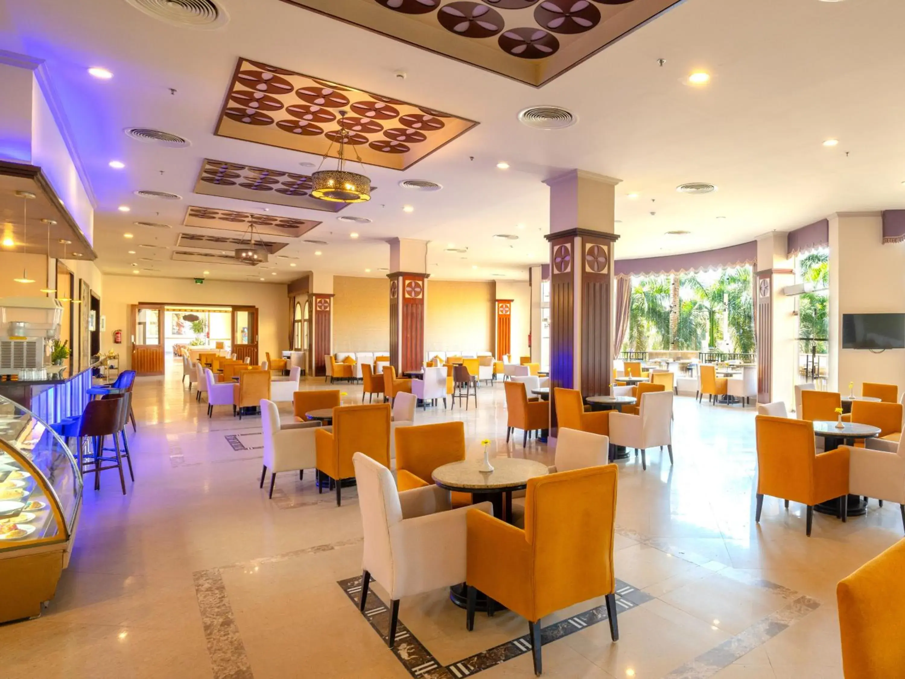Lounge or bar in Stella Gardens Resort & Spa, Makadi Bay Lounge or bar in Stella Gardens Resort & Spa, Makadi Bay