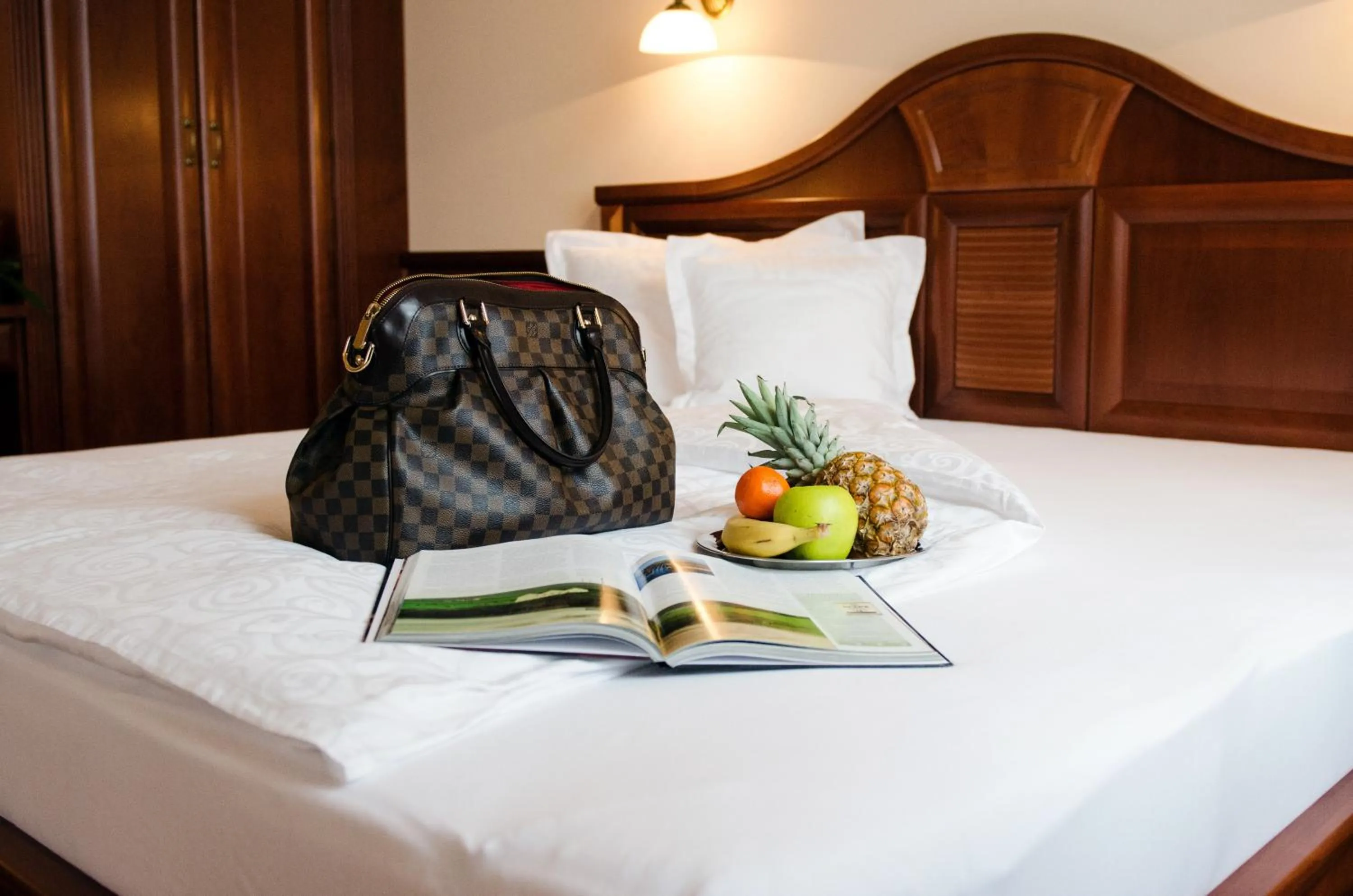 Bedroom, Bed in Hotel Dorottya