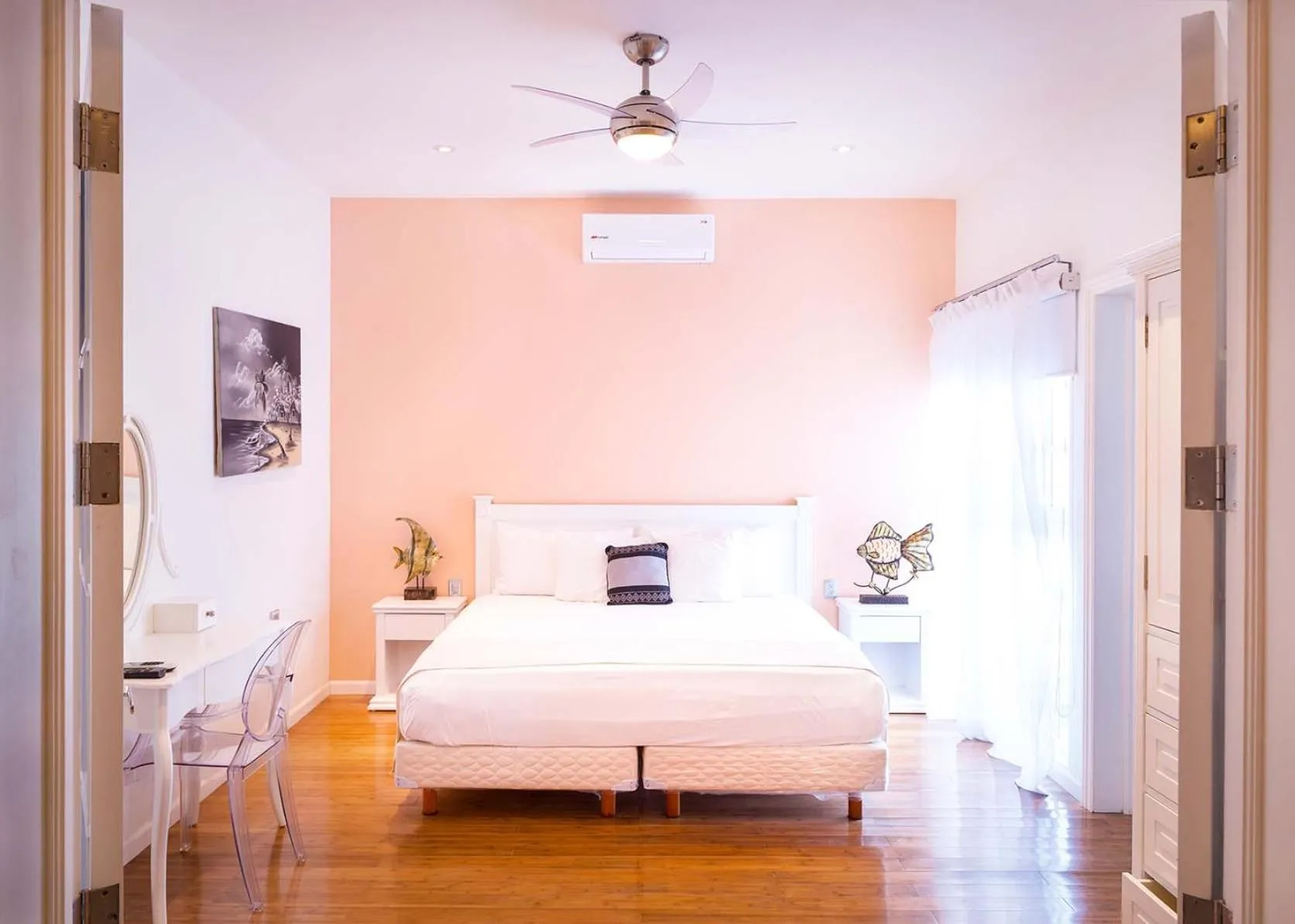 Photo of the whole room, Bed in Casa Barco Hotel Boutique