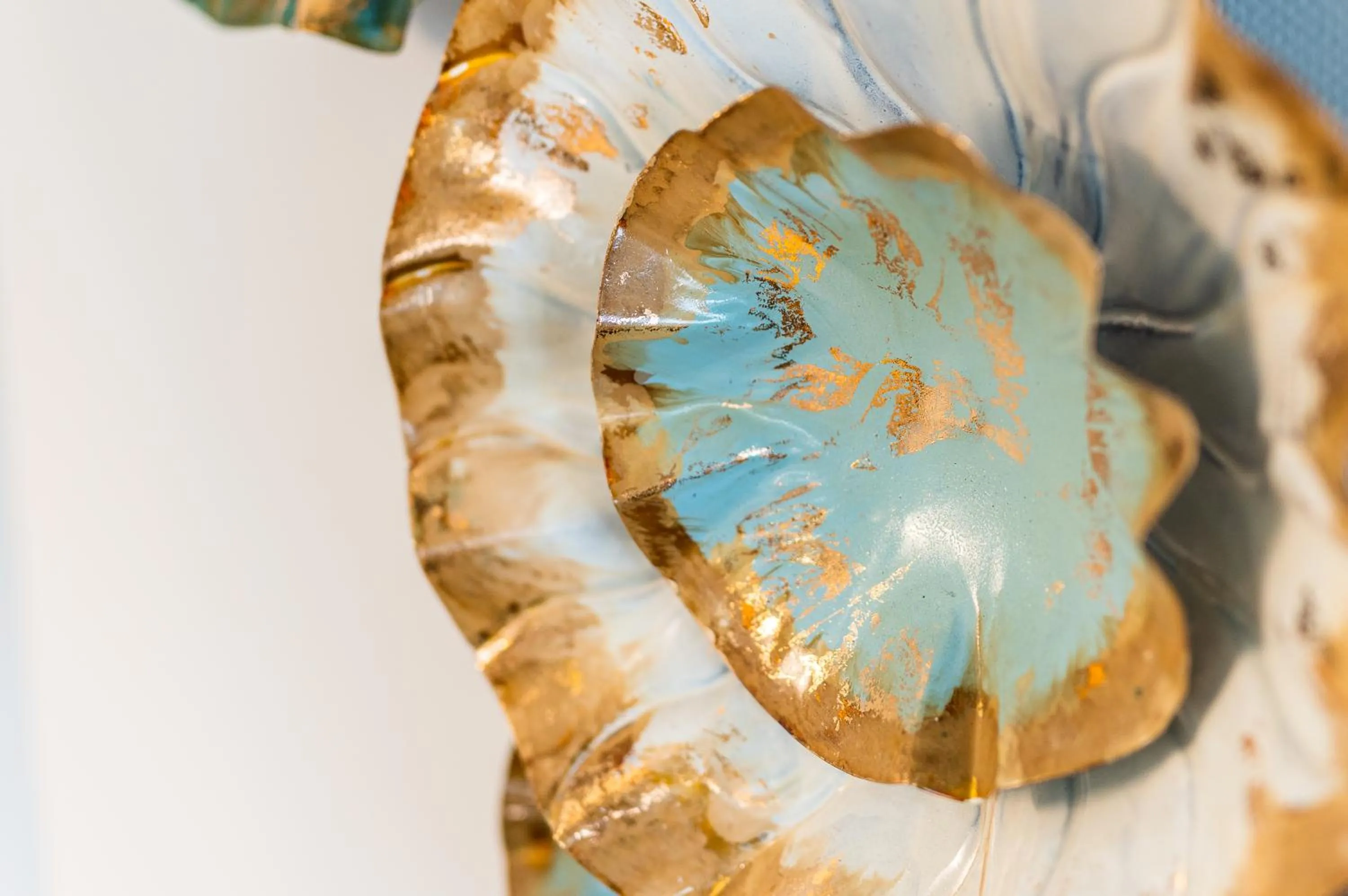 Restaurant/places to eat in Logis Hotel Restaurant Le Cheval Blanc