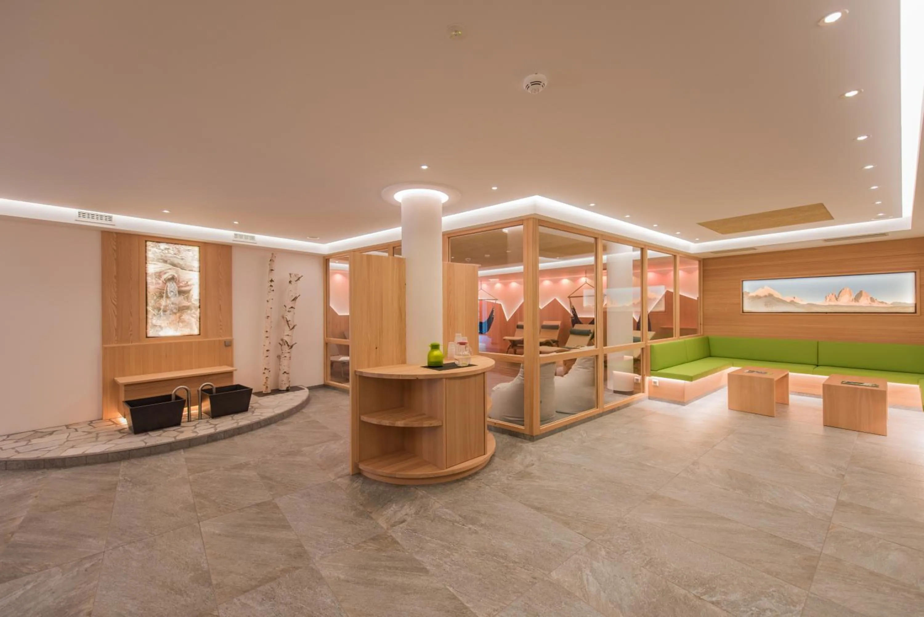 Lobby or reception in Schmalzlhof Hotel & Apartments