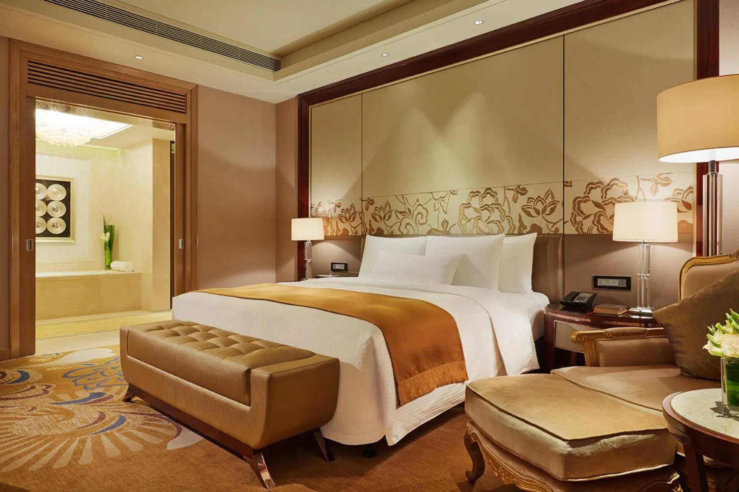 Bedroom, Bed in Wanda Realm Ningde