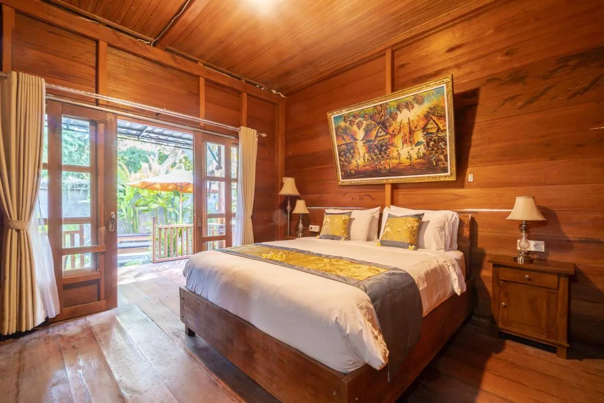 Bed in Madeira Inn Villa by Bukit Vista